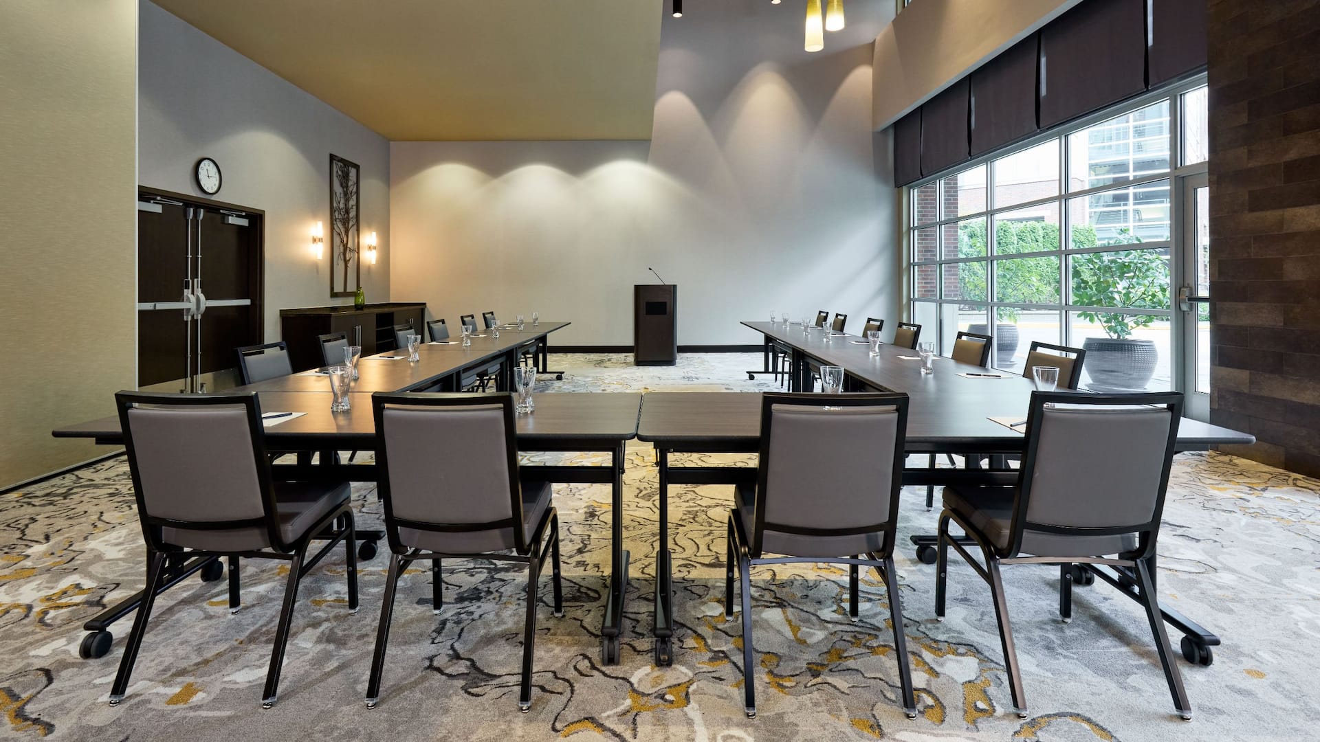 Hyatt House Seattle/Redmond Meeting Space U Shape Straight