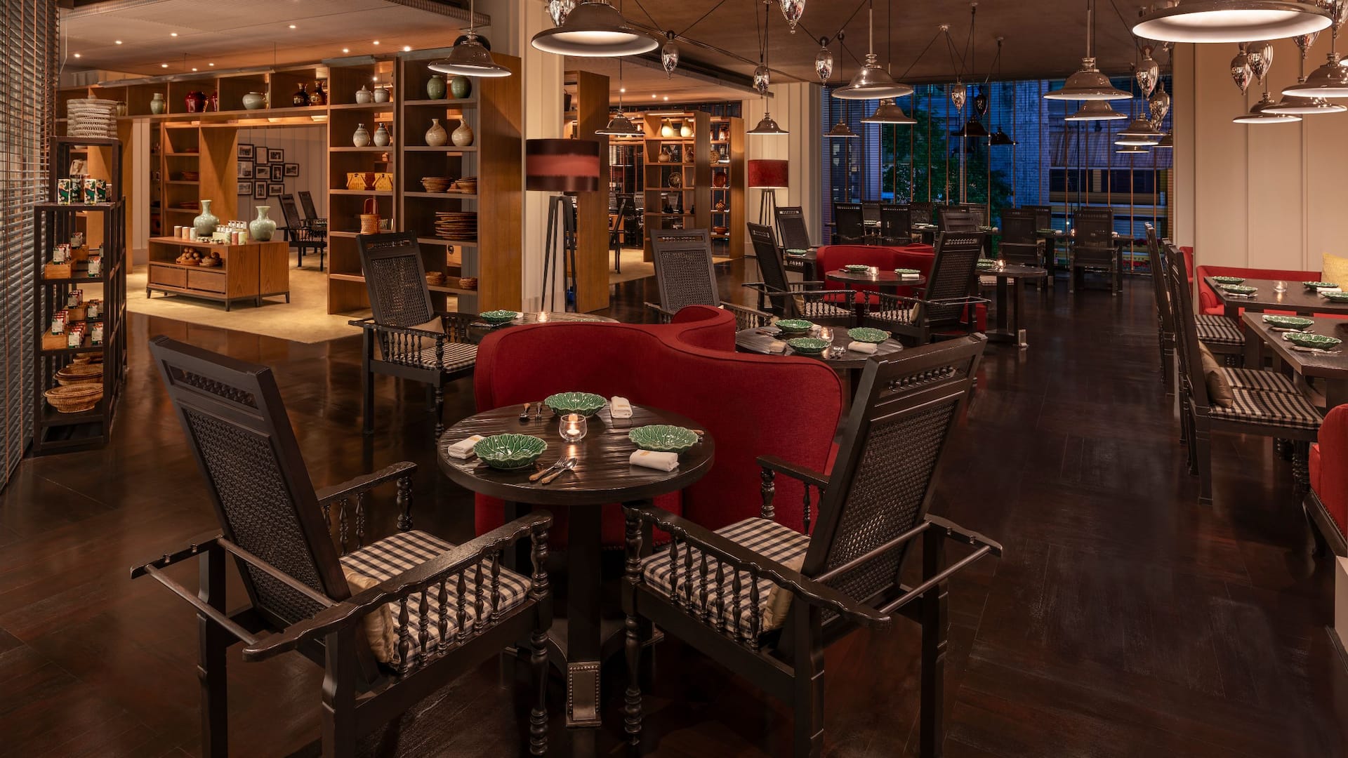 Grand Hyatt Erawan Bangkok Erawan Tea Seating Twilight