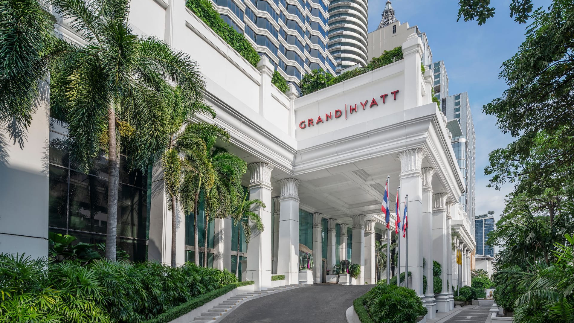 Grand Hyatt Erawan Bangkok Hotel Building Main Entrance