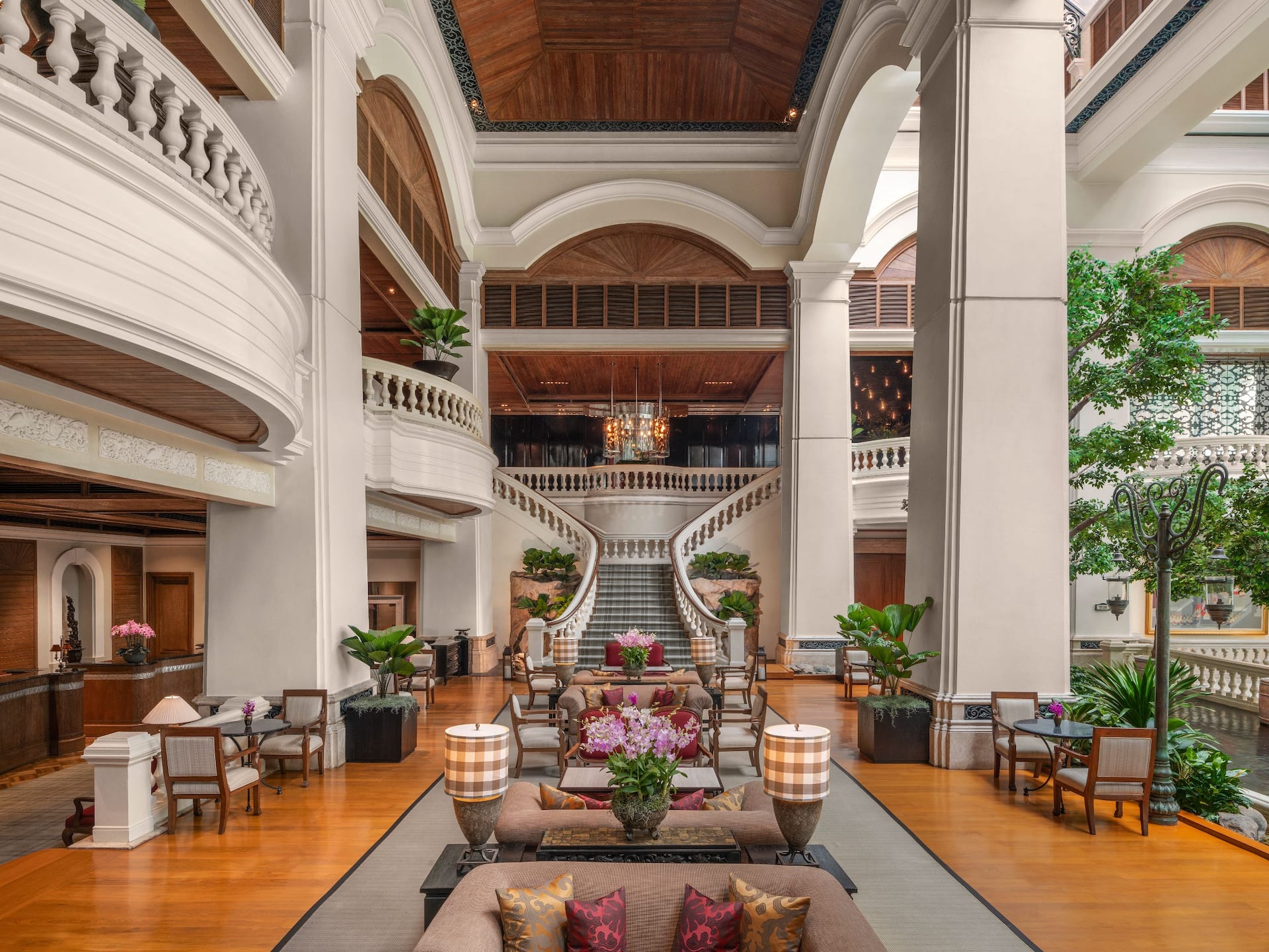 Grand Hyatt Erawan Bangkok Lobby Seating Area