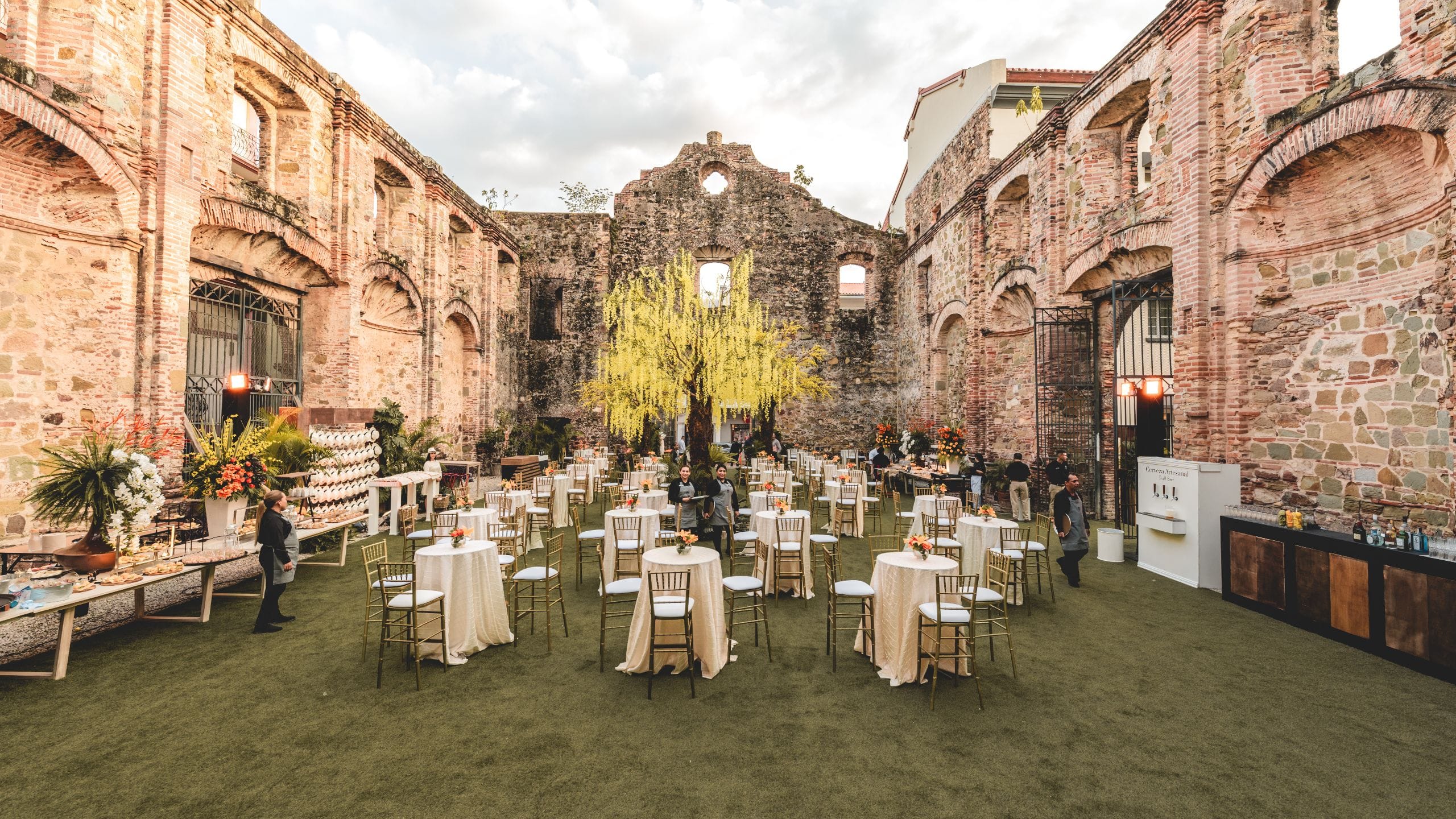 Monterrey México Wedding Venue | Live Aqua Monterrey, image size:2560x1440