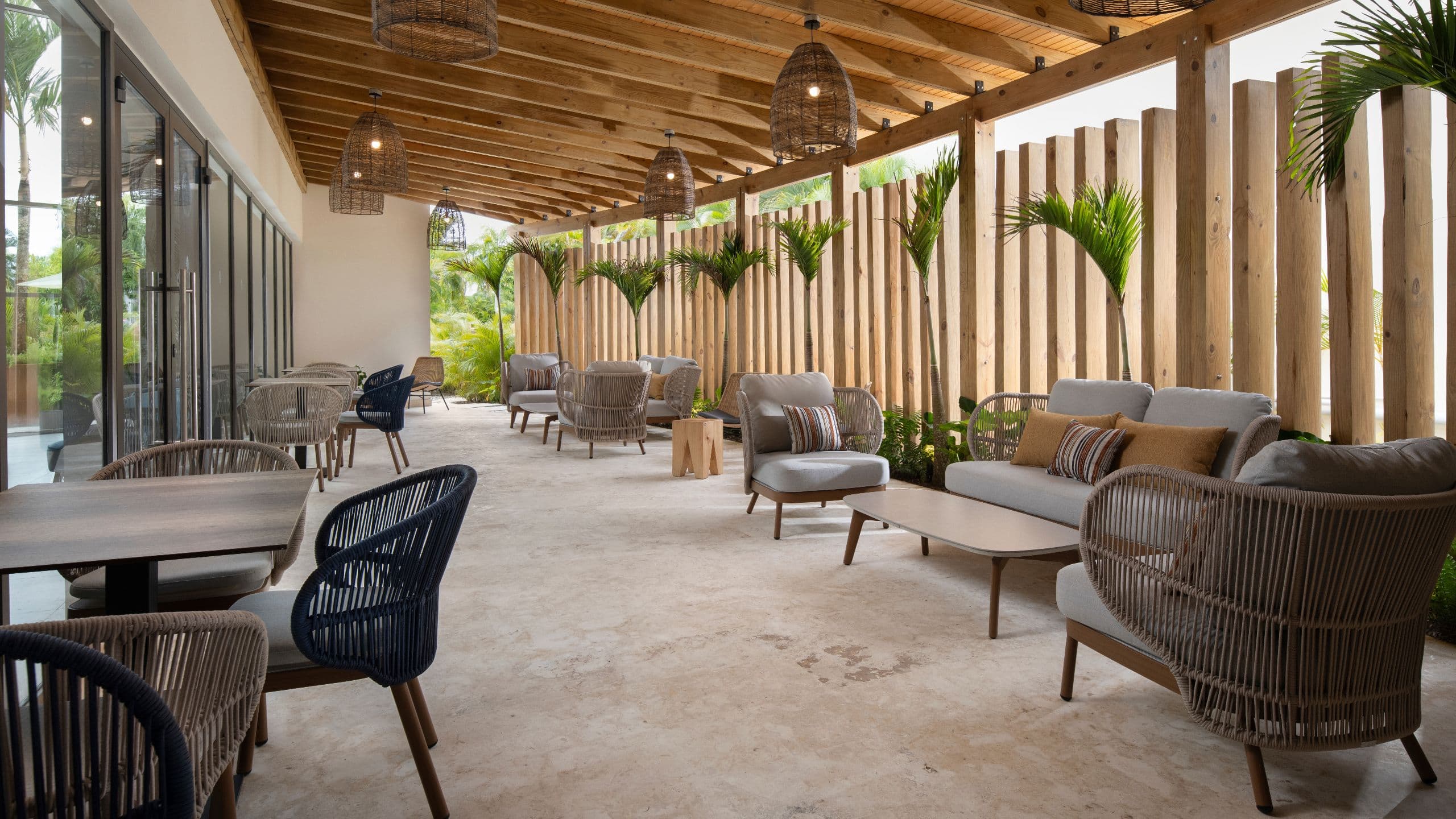 Royal Beach Hotel Punta Cana Lobby Terrace