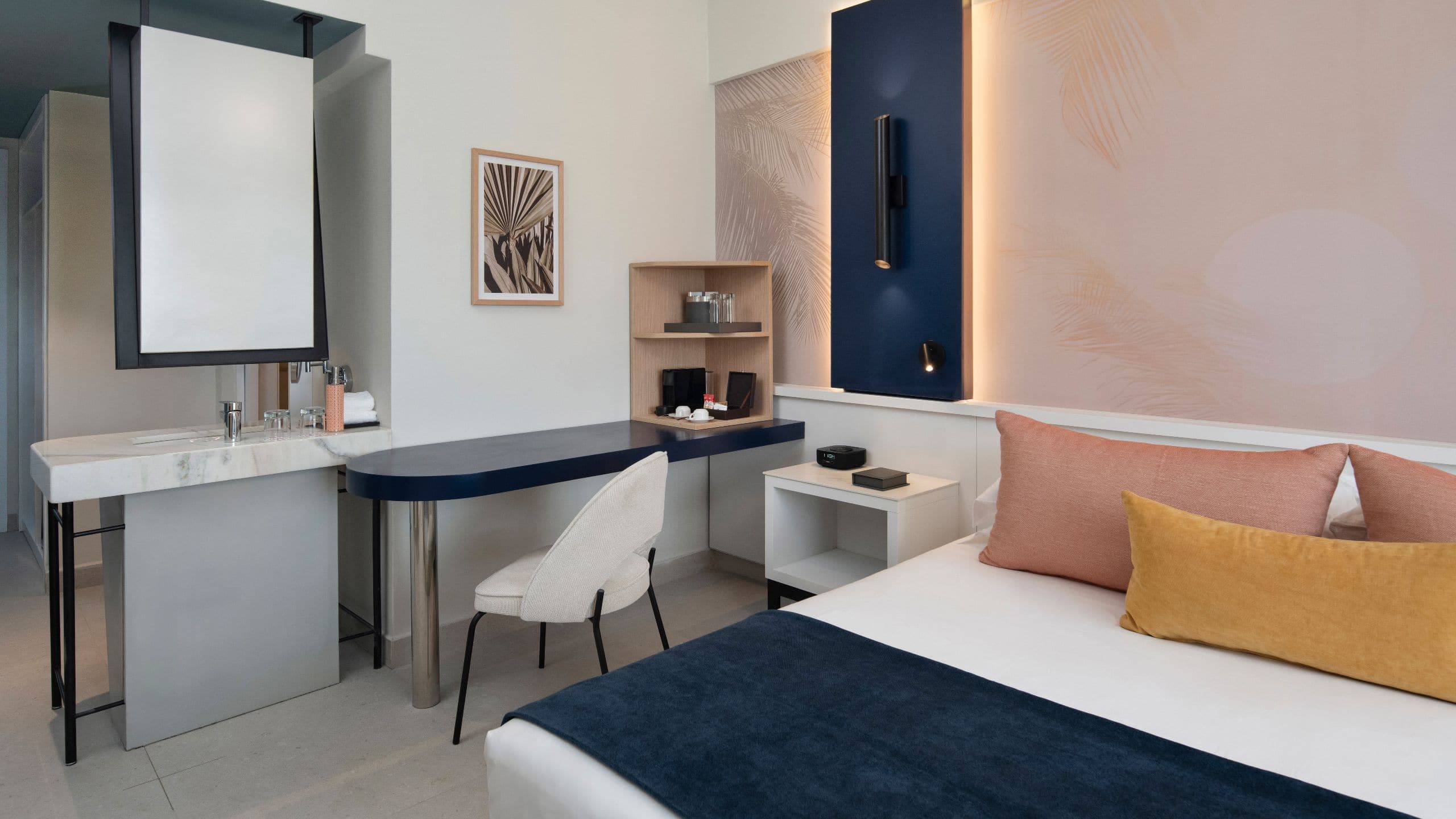 Royal Beach Hotel Punta Cana Accessible King Guestroom Desk And Vanity
