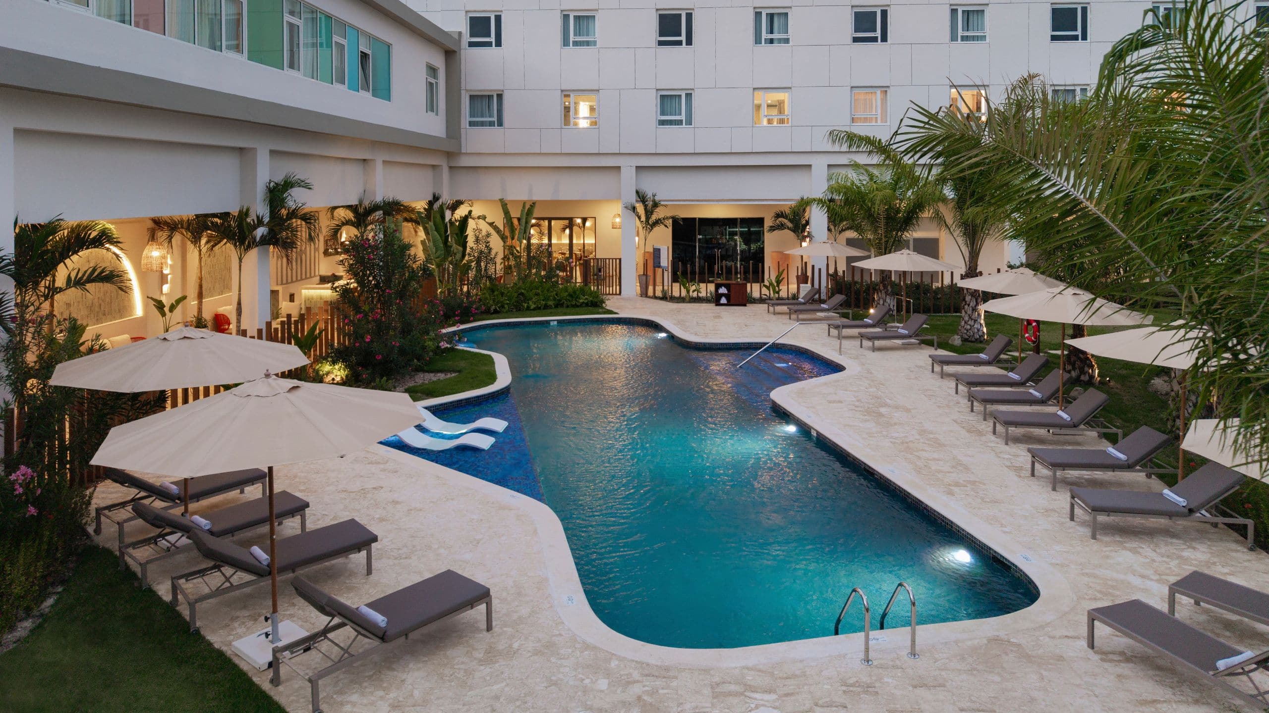Royal Beach Hotel Punta Cana Swimming Pool Evening View