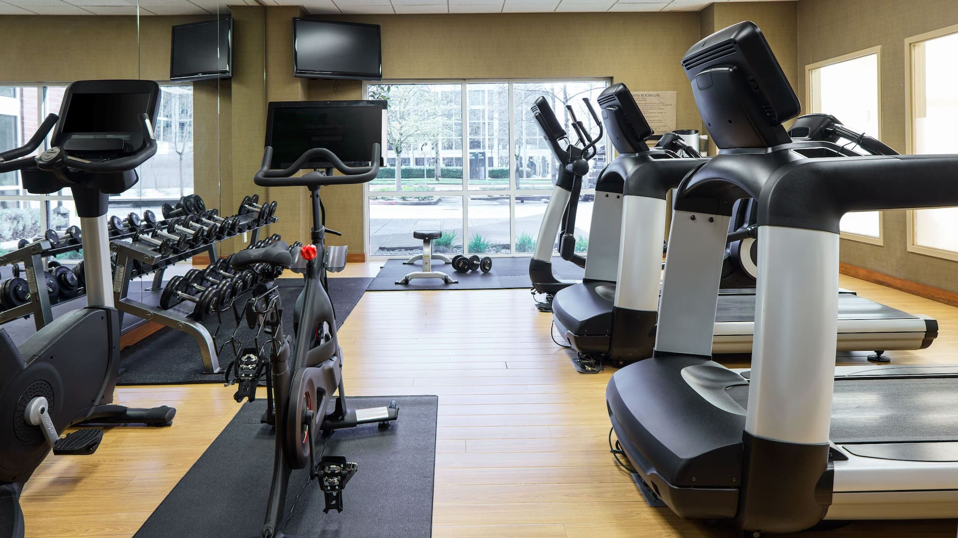 Hyatt House Seattle/Bellevue Fitness Studio
