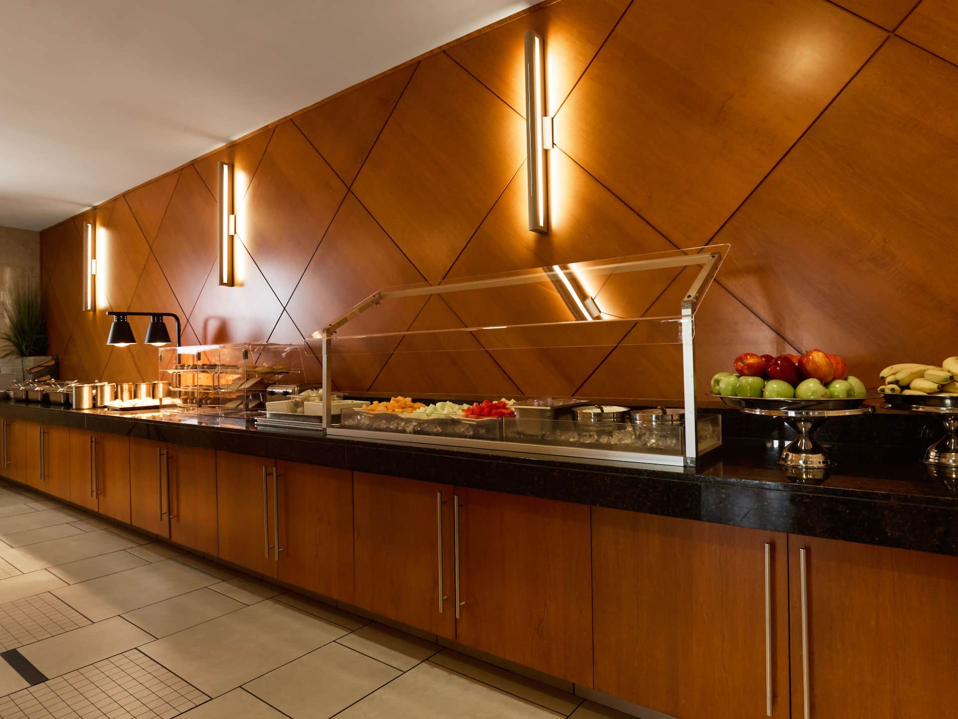 Hyatt House Seattle/Bellevue H Bar Breakfast Buffet