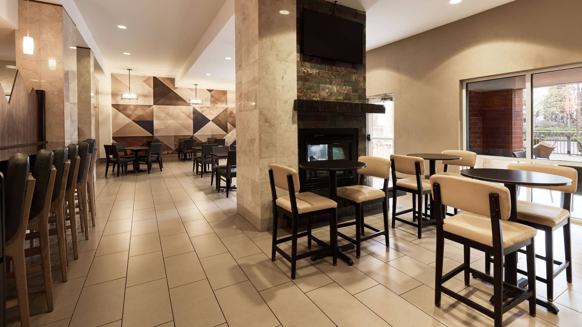 Hyatt House Seattle/Bellevue H Bar Seating