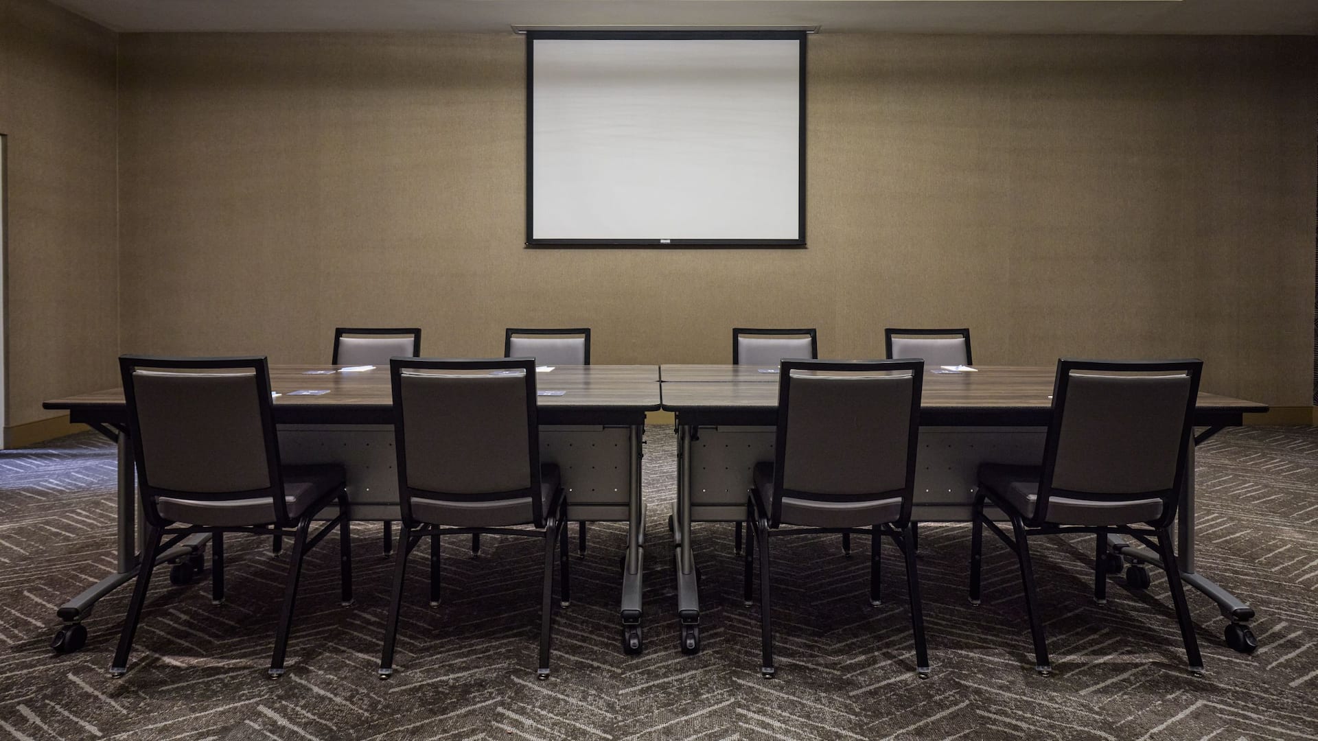 2 of 2 Hyatt House Seattle/Bellevue Meeting Space Boardroom Table