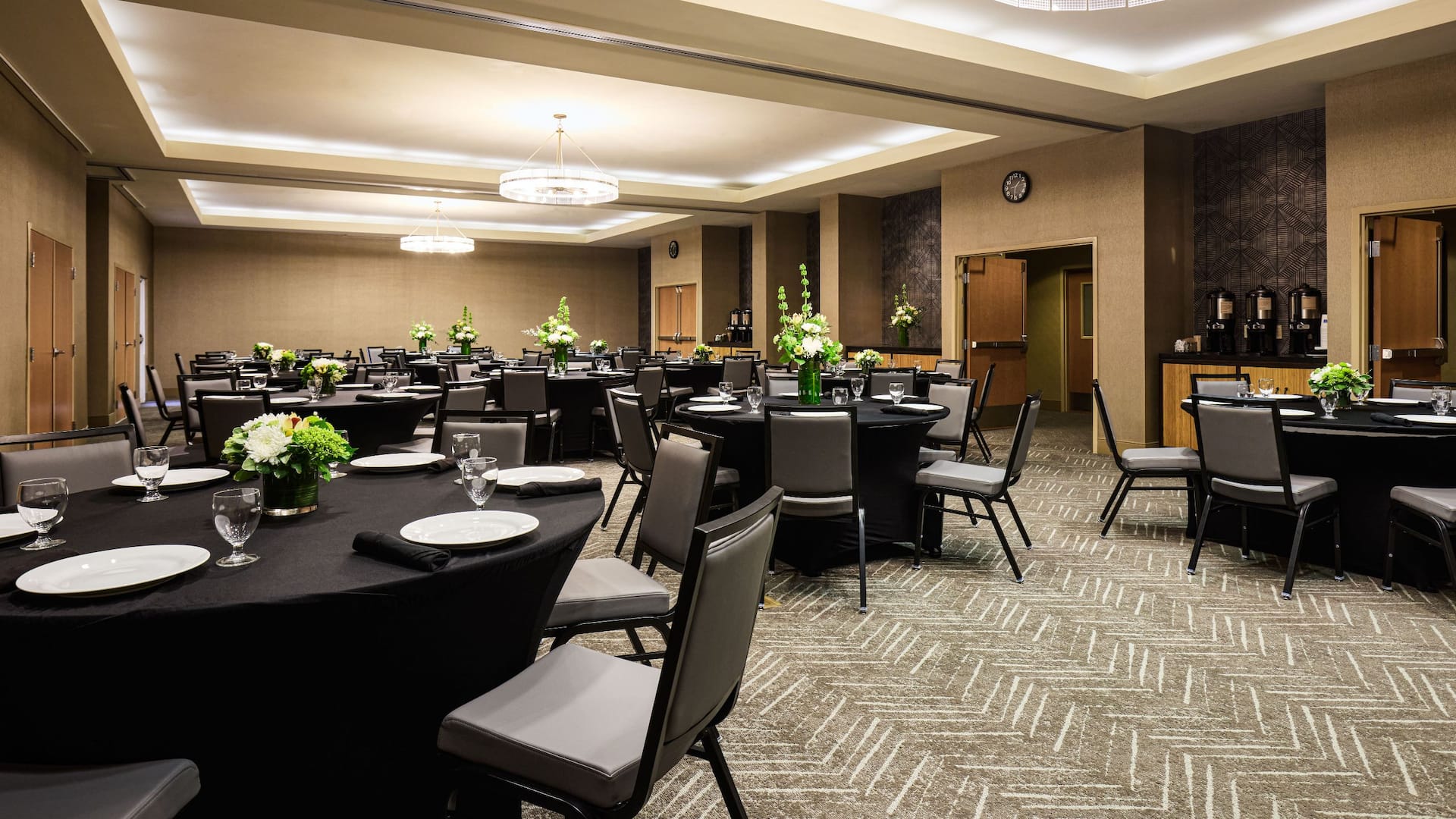 1 of 1 Hyatt House Seattle/Bellevue Meeting Space Rounds Angle