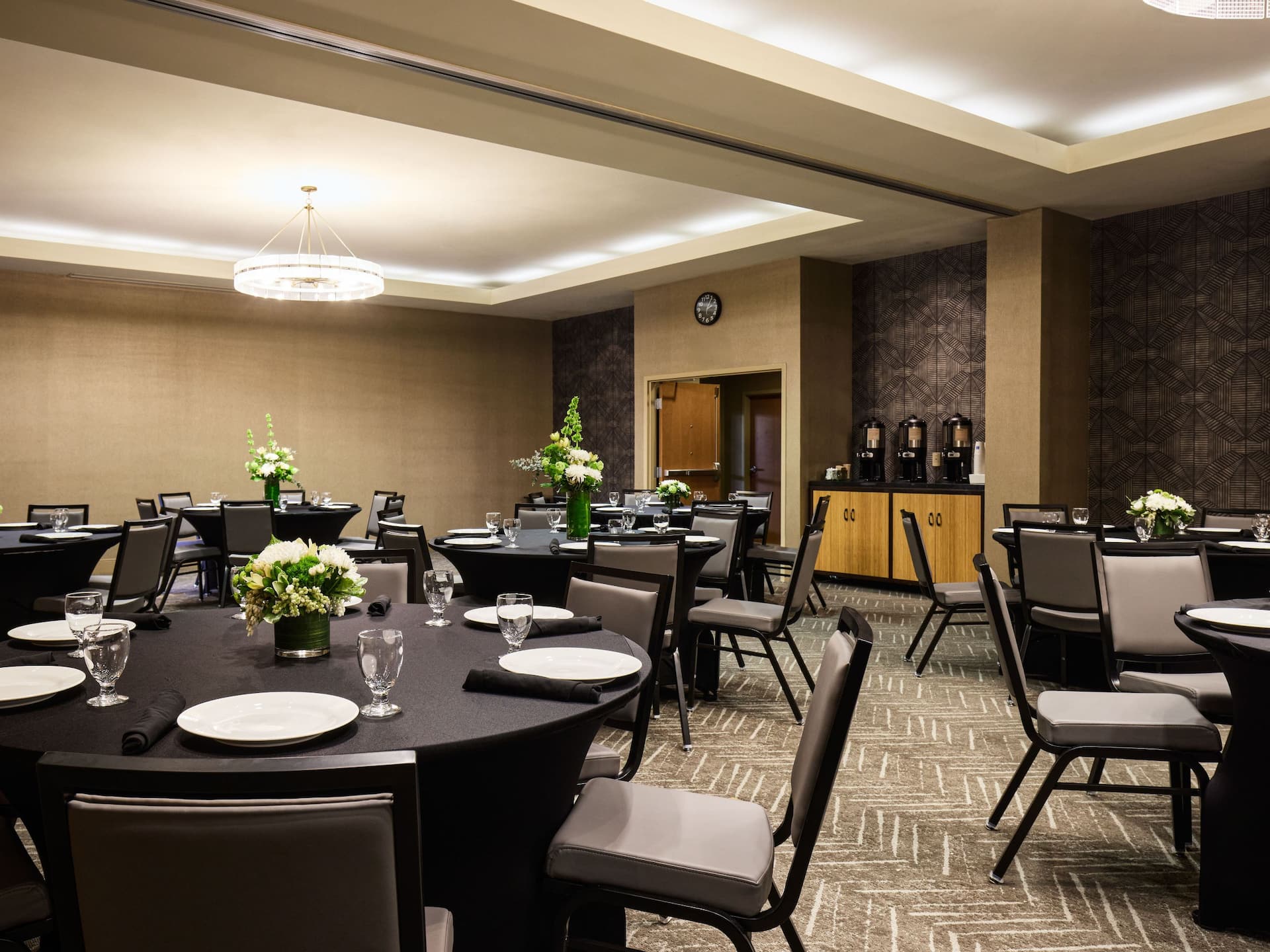 Hyatt House Seattle/Bellevue Meeting Space Rounds Flower Arrangement
