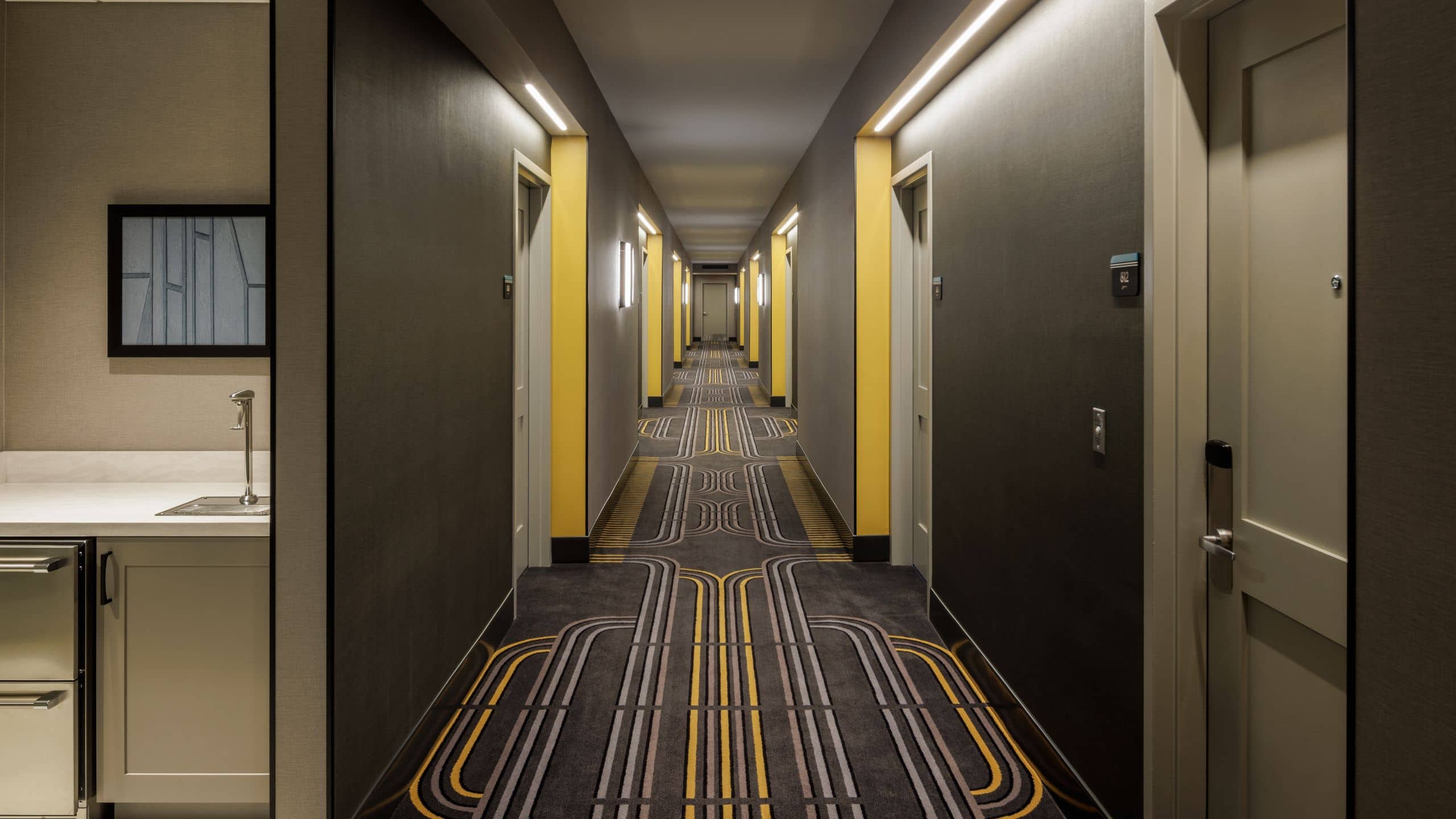 Hyatt Centric Chicago O’Hare Guest Hallway