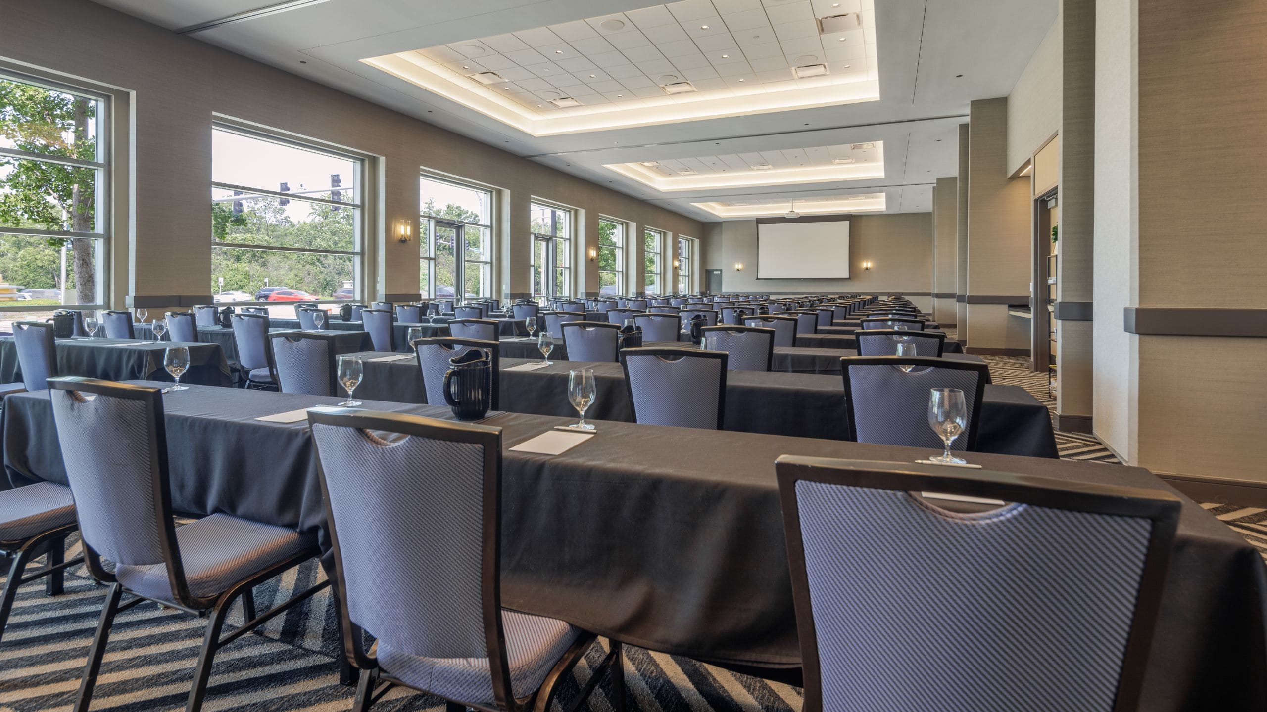 Hyatt Centric Chicago O’Hare Lindberg Ballroom Classroom Set Up