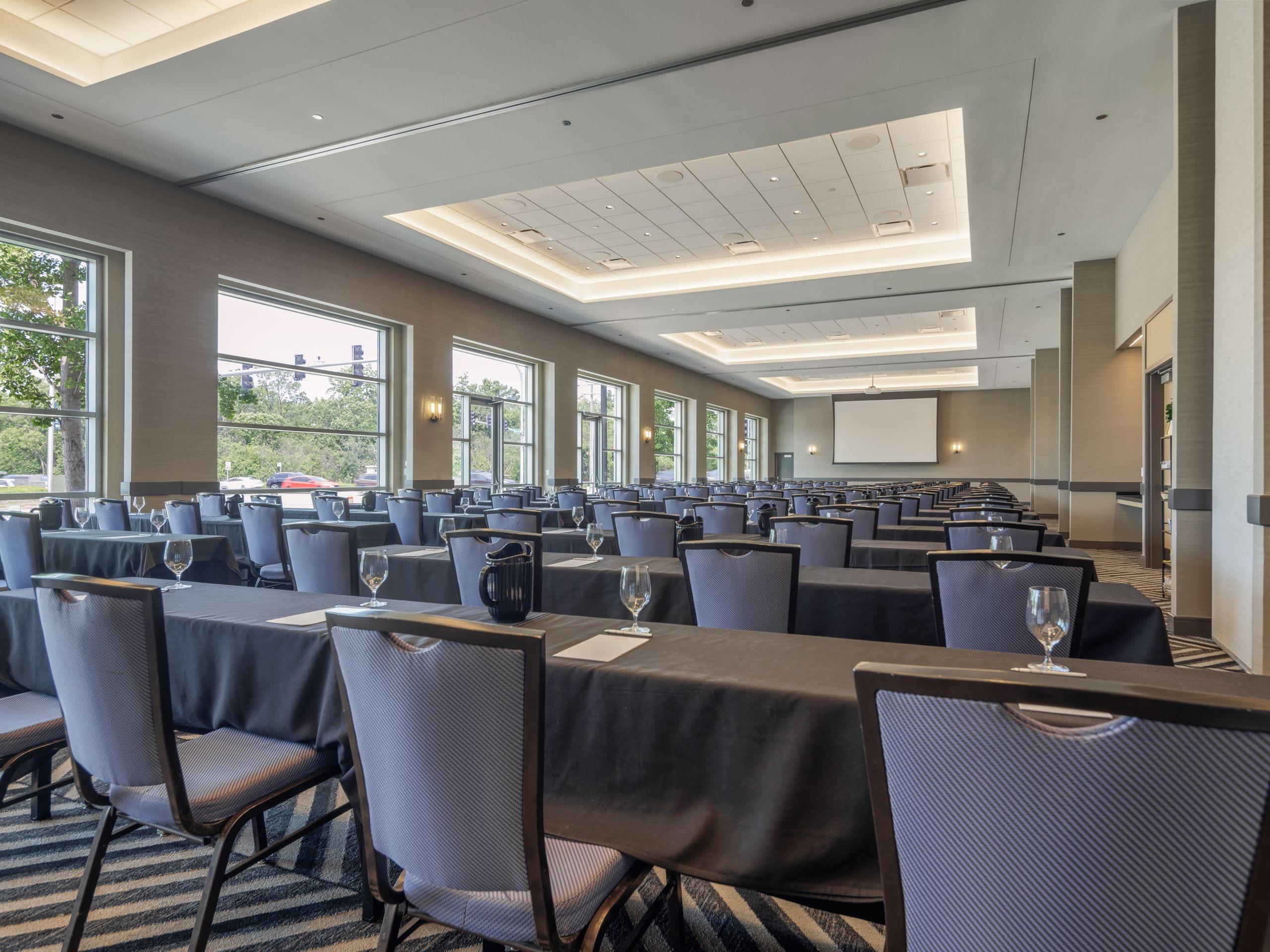 Hyatt Centric Chicago O’Hare Lindberg Ballroom Classroom Set Up