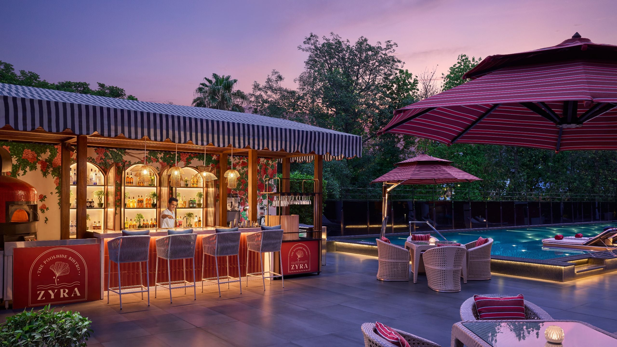 Hyatt Centric Sector 17 Chandigarh Zyra Poolside Bistro Service