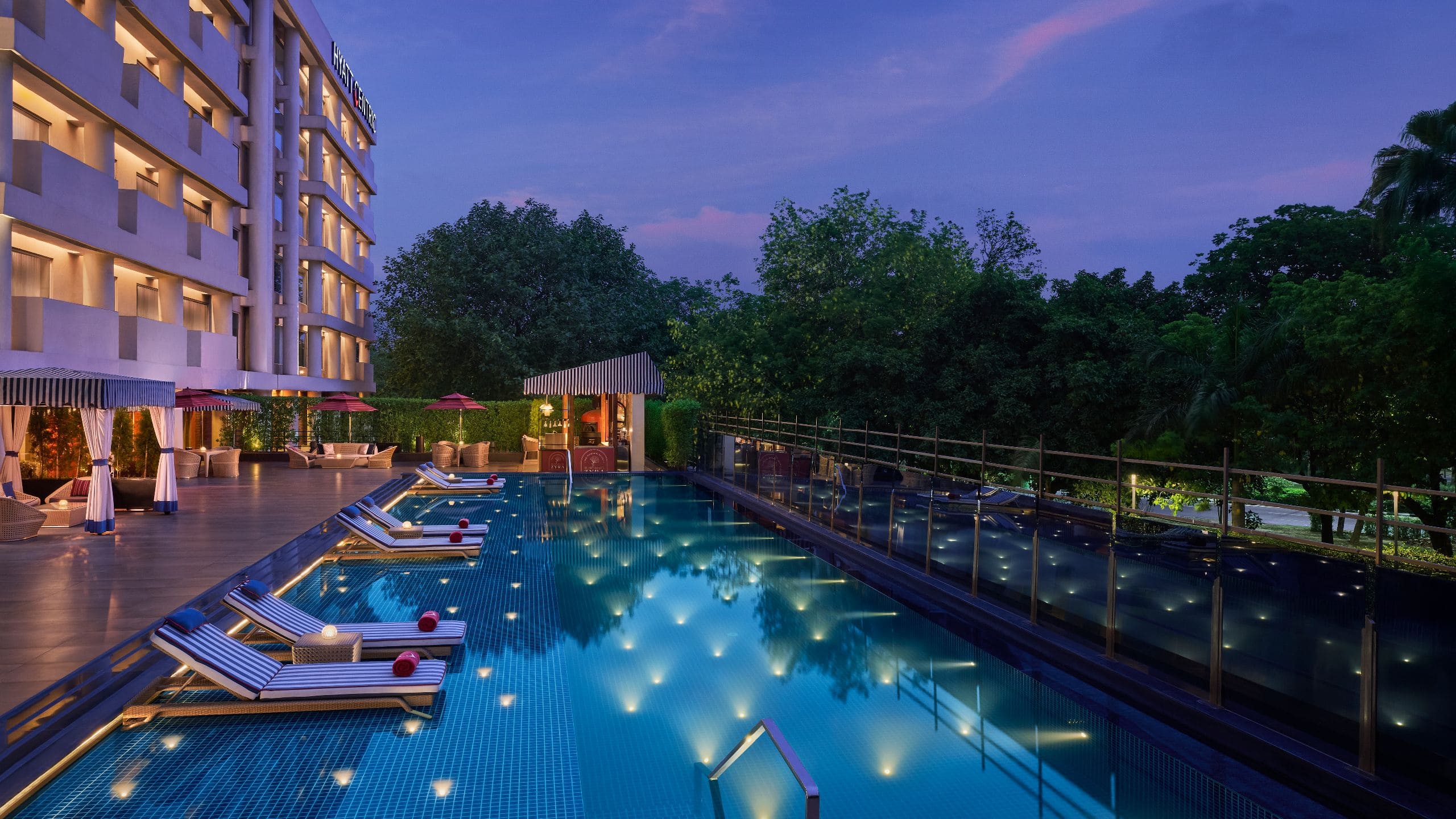 Hyatt Centric Sector 17 Chandigarh Pool Expanse Zyra