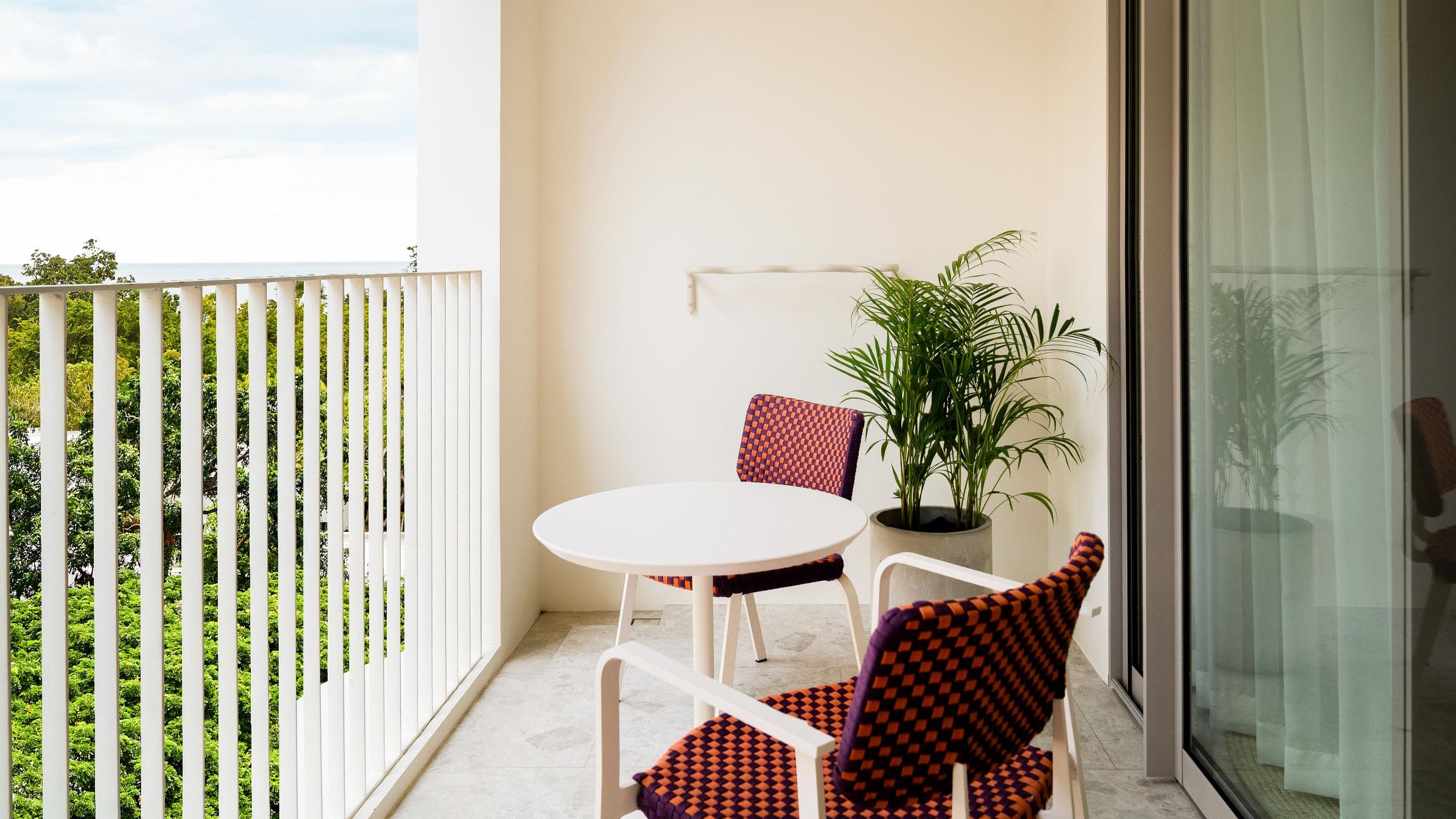 3 из 6 The Standard, Pattaya Na Jomtien Deluxe Rooms Balcony