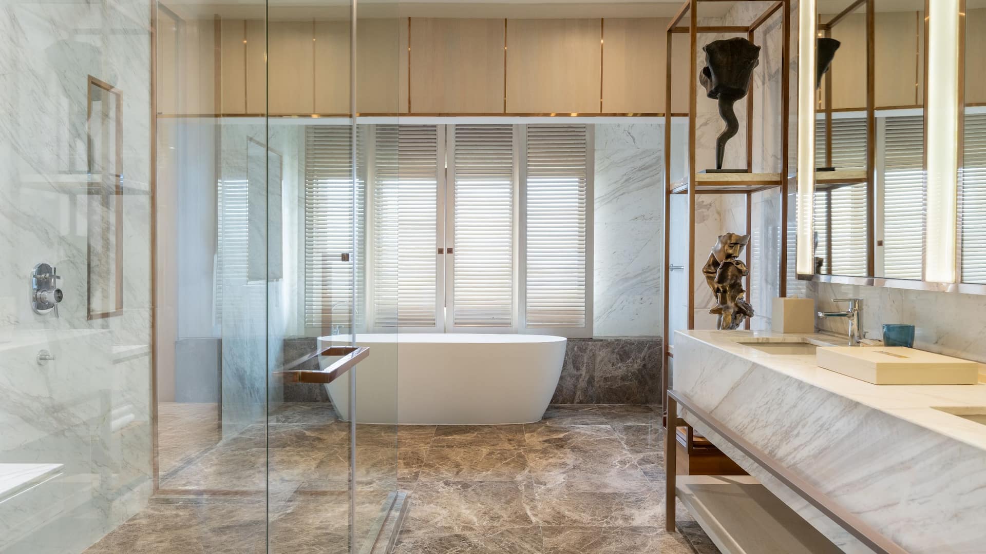 3/3 Hyatt Regency Kuantan Resort Presidential Suite Bathtub