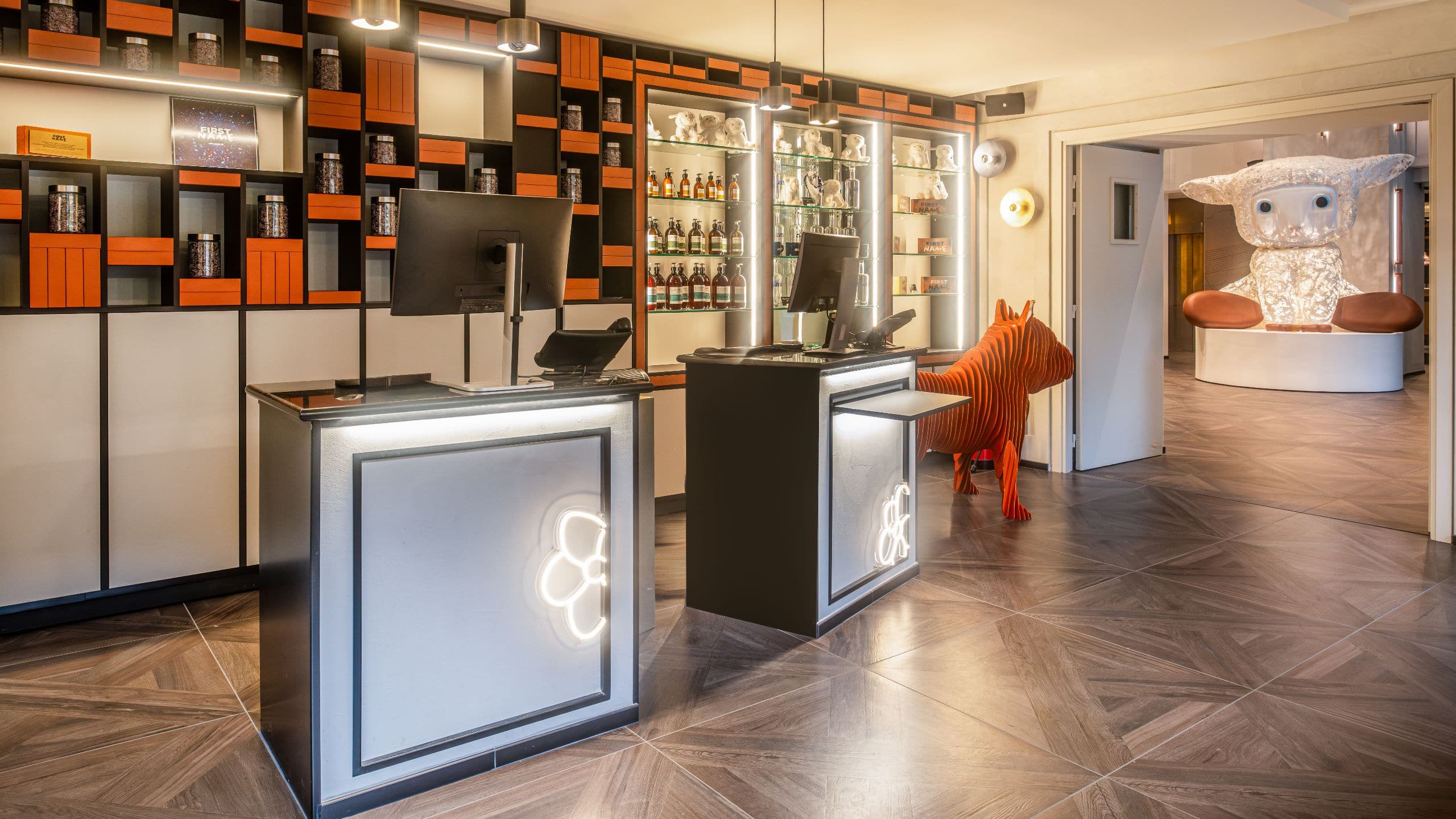 FirstName Toulouse Lobby Check In Area