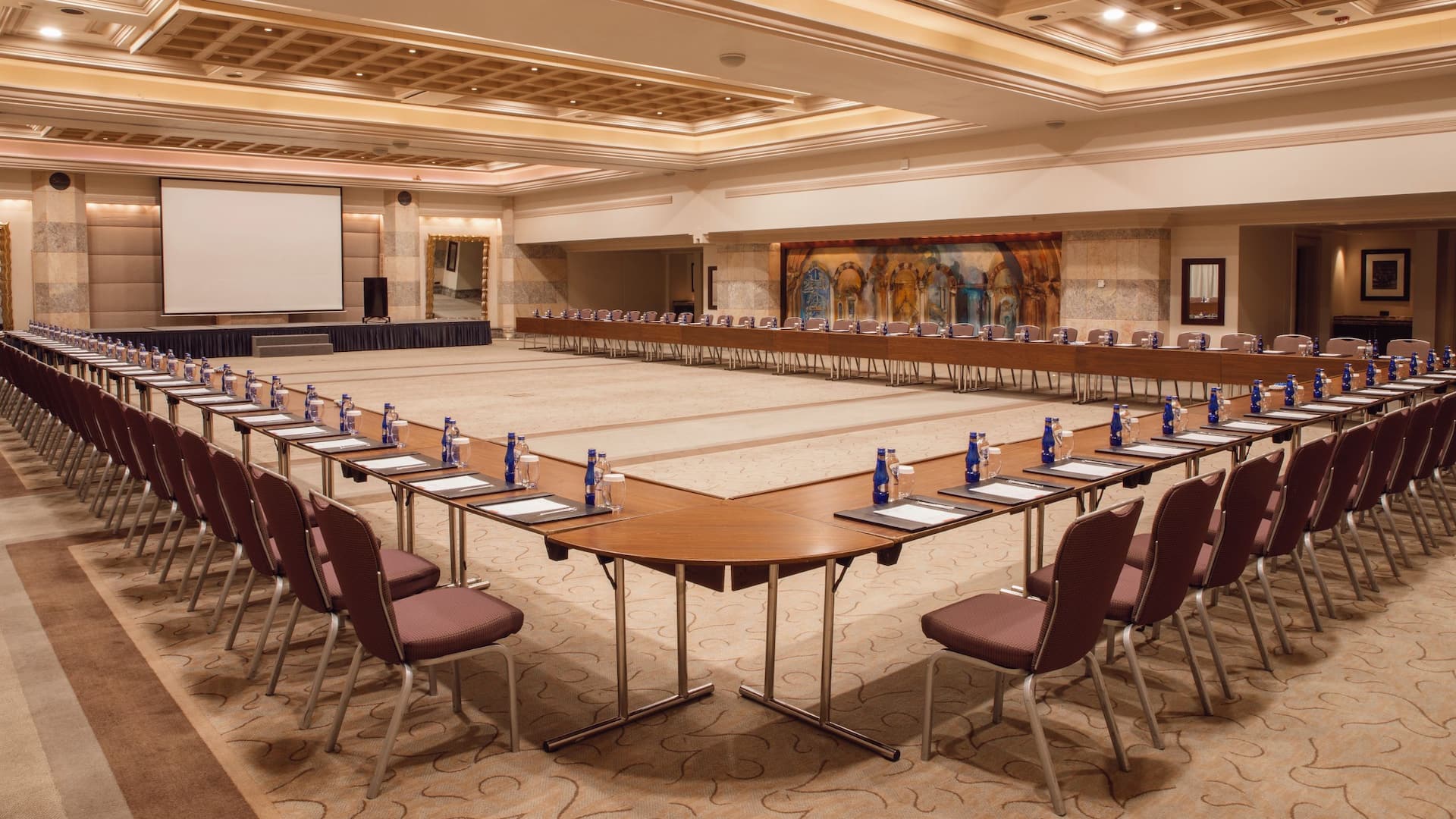1 / 3 Grand Hyatt Istanbul Meeting Grand Ballroom