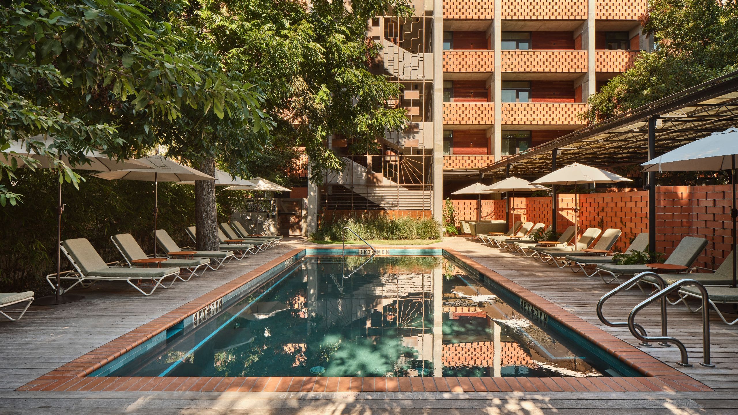 Carpenter Hotel, Bunkhouse Hotels Hotel Pool