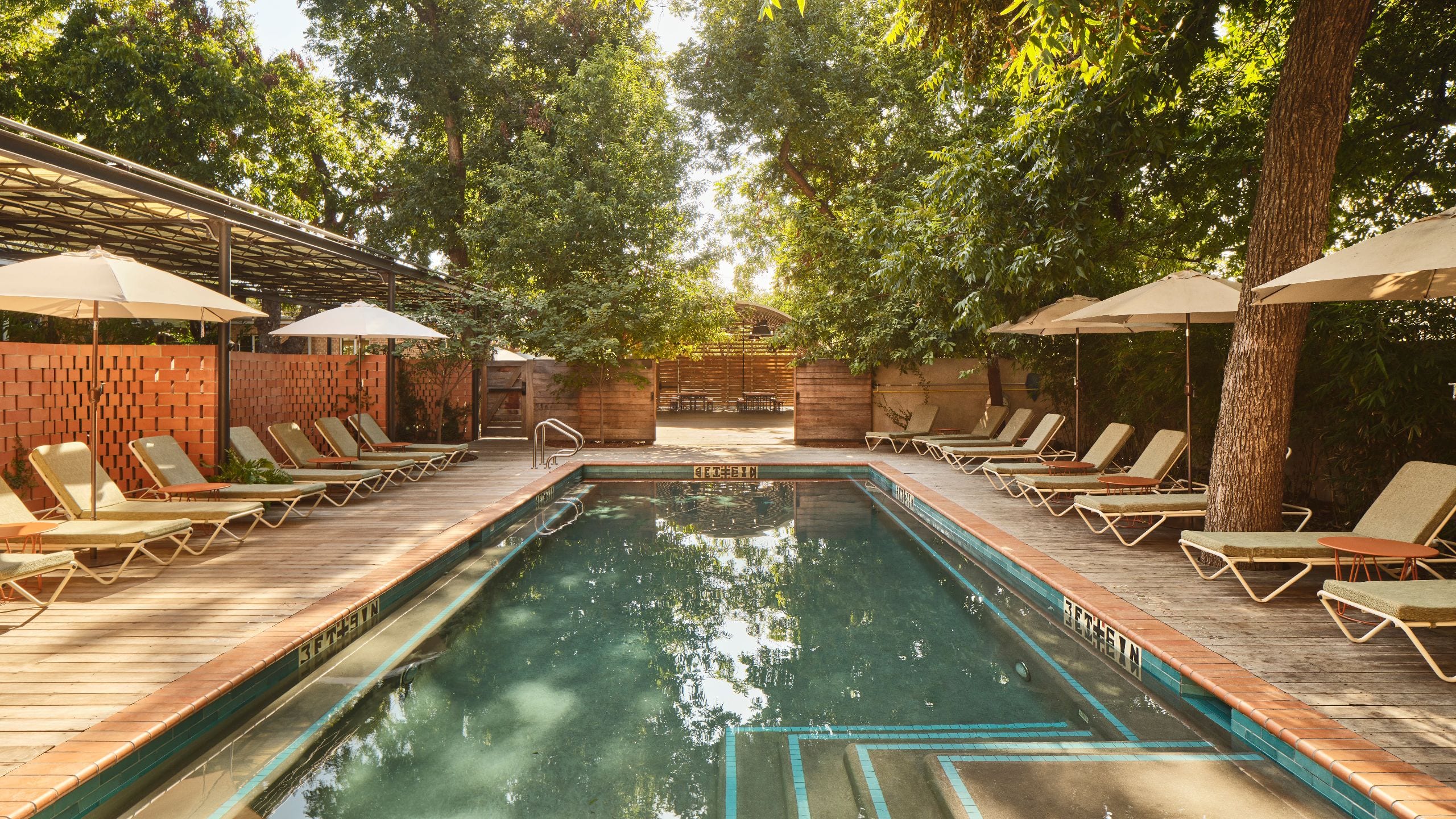 1 de 1 Carpenter Hotel, Bunkhouse Hotels Pool