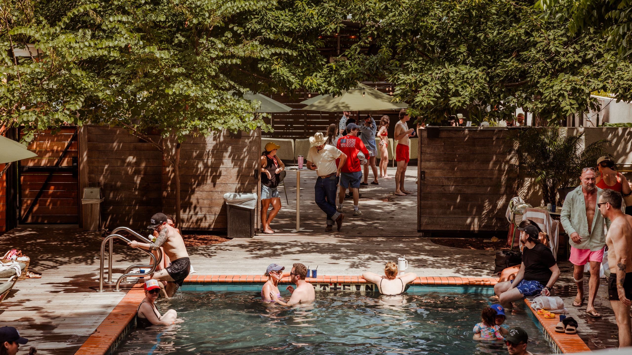 Carpenter Hotel, Bunkhouse Hotels Pool Event Back Yard Splash