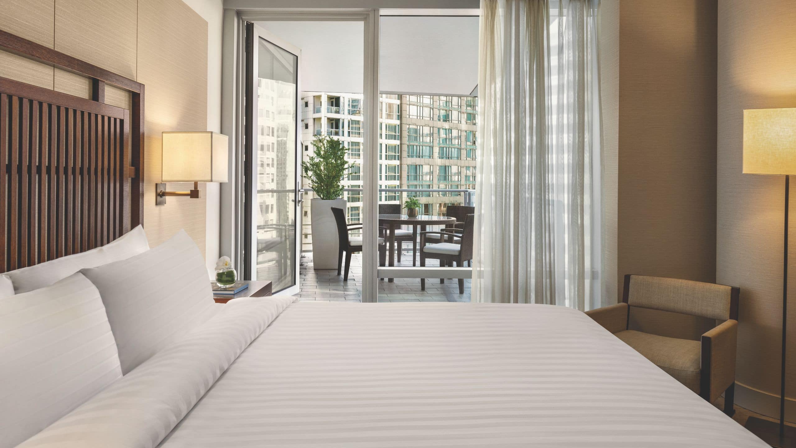 Hyatt Vancouver Downtown Alberni One Bedroom Balcony Suite Bed And Balcony