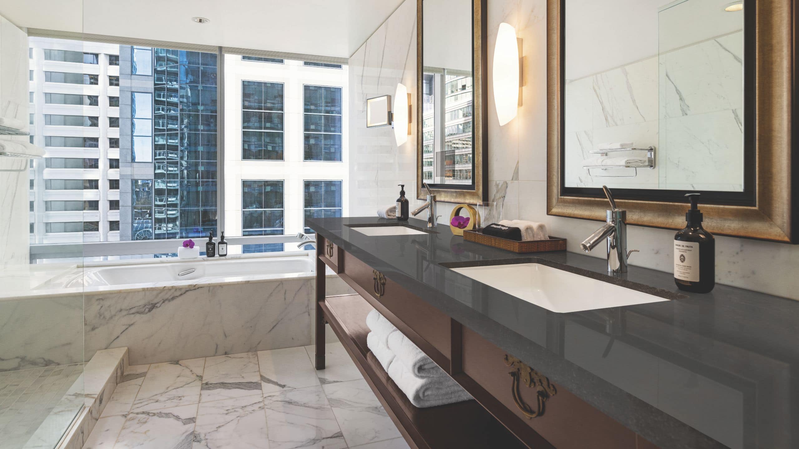 4 of 4 Hyatt Vancouver Downtown Alberni One Bedroom Premium Suite Bathroom Vanity