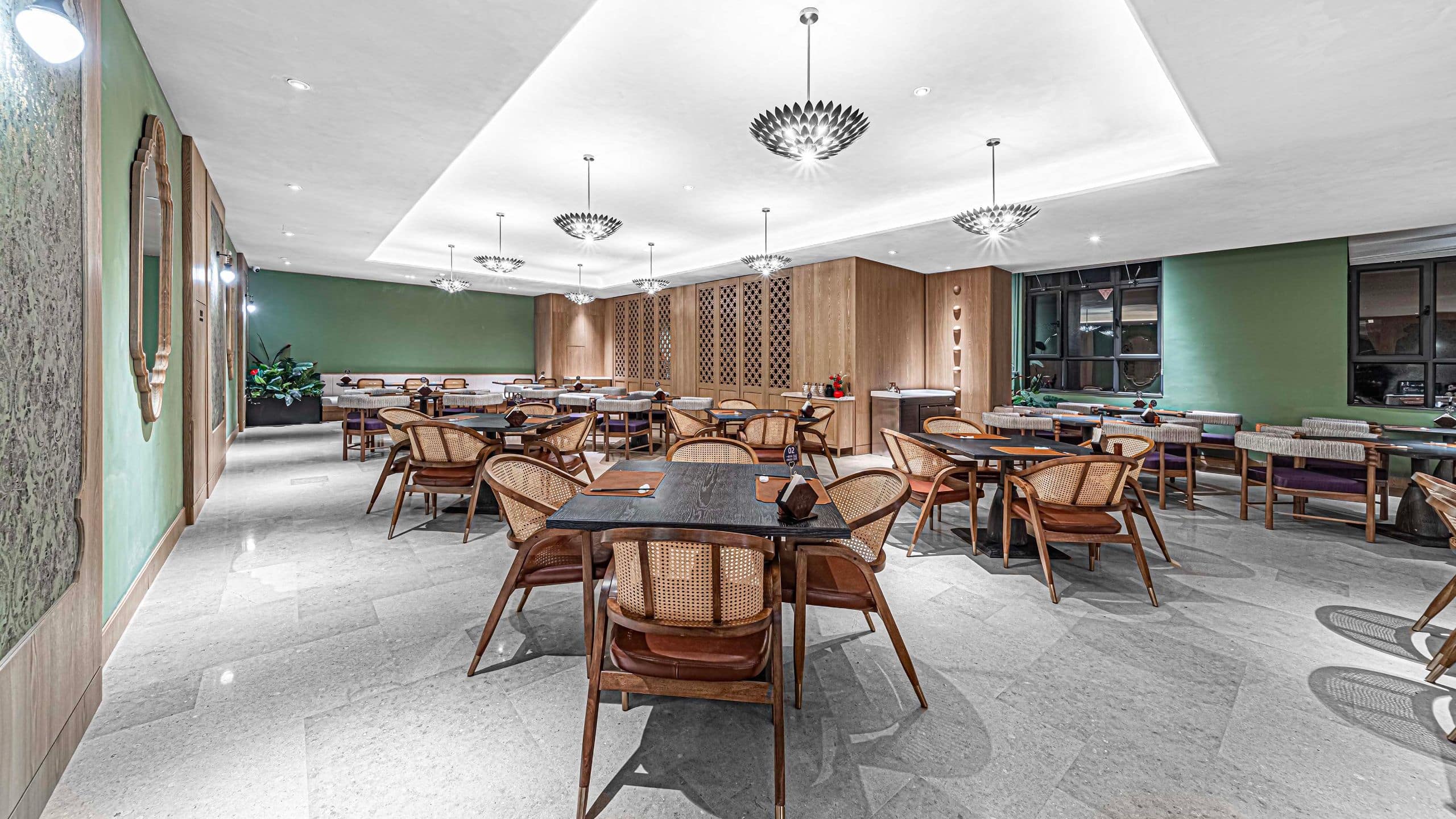 UrCove Kashgar Ancient City Restaurant Tables