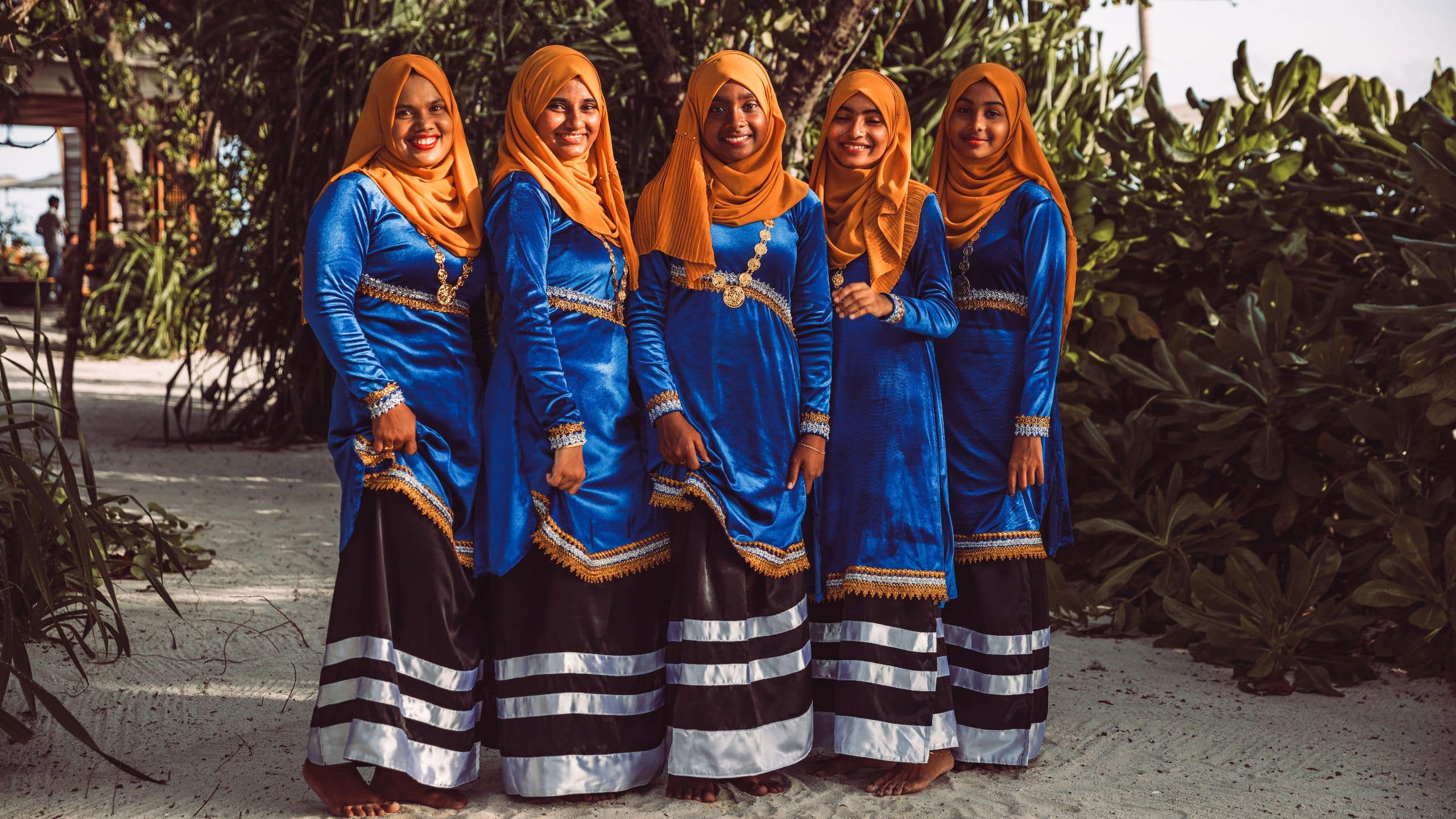 Alila Maldives Women Beachside
