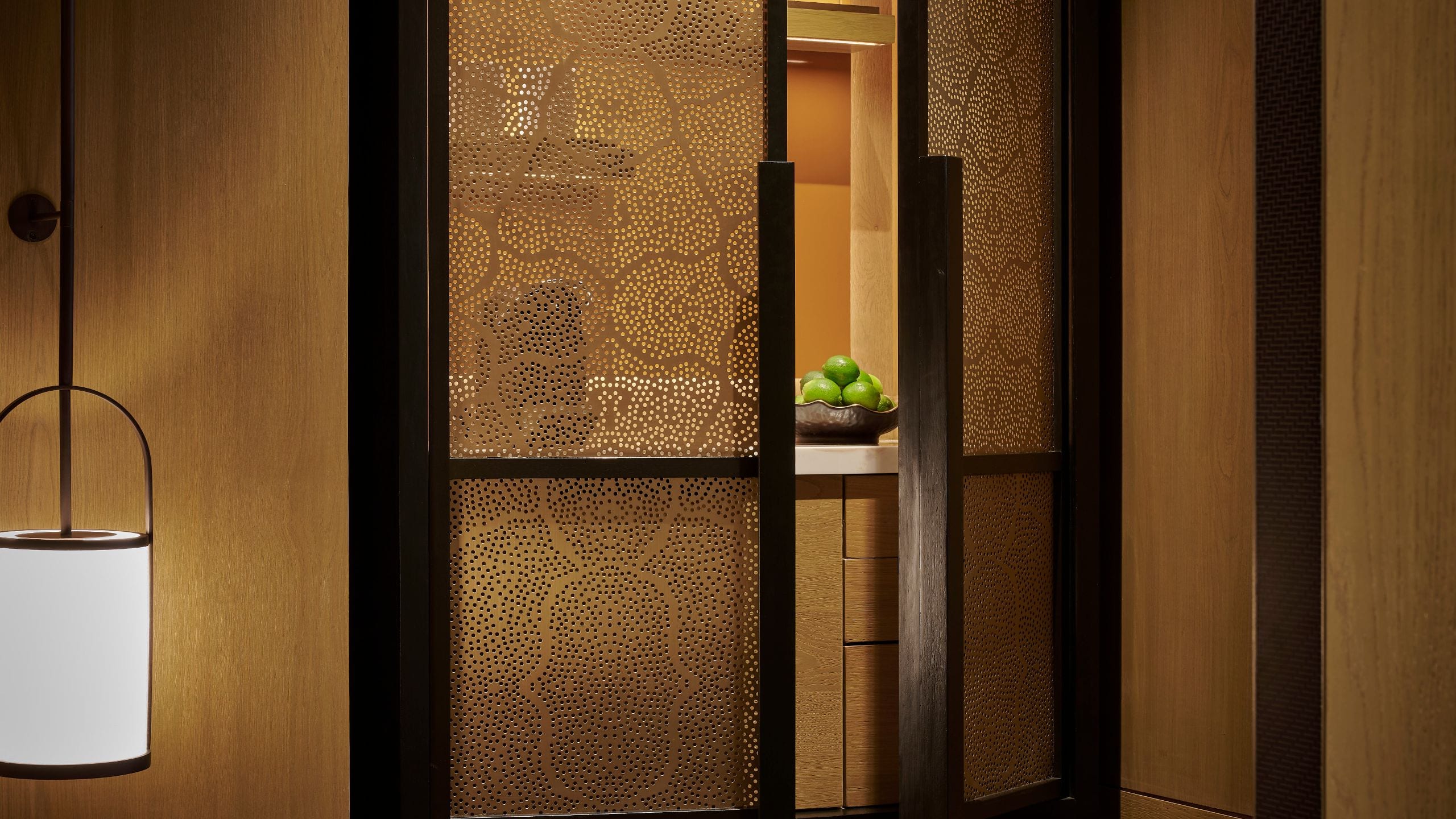 Park Hyatt Kuala Lumpur Deluxe King Minibar Vignette