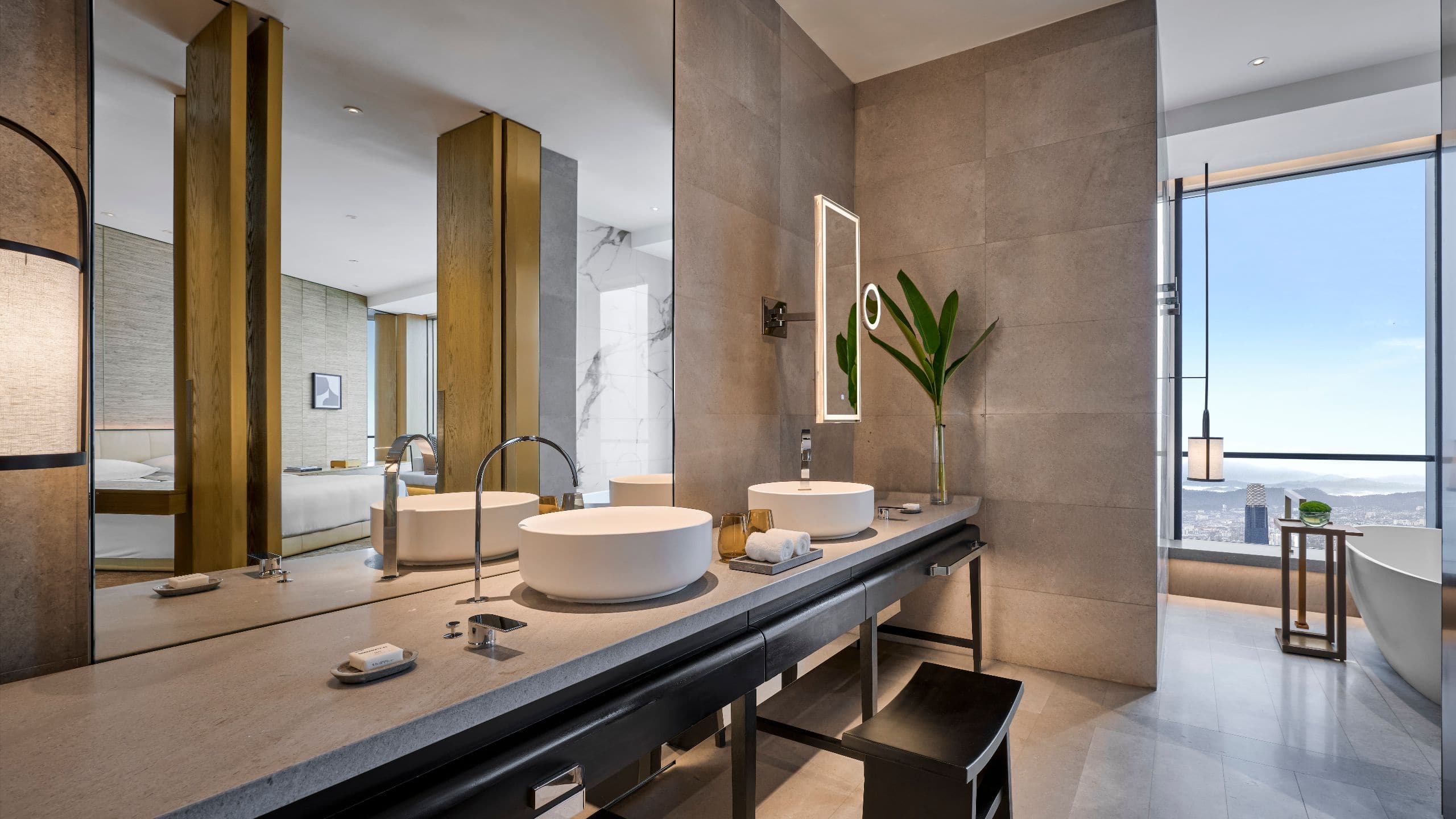 Park Hyatt Kuala Lumpur Corner King Bathroom