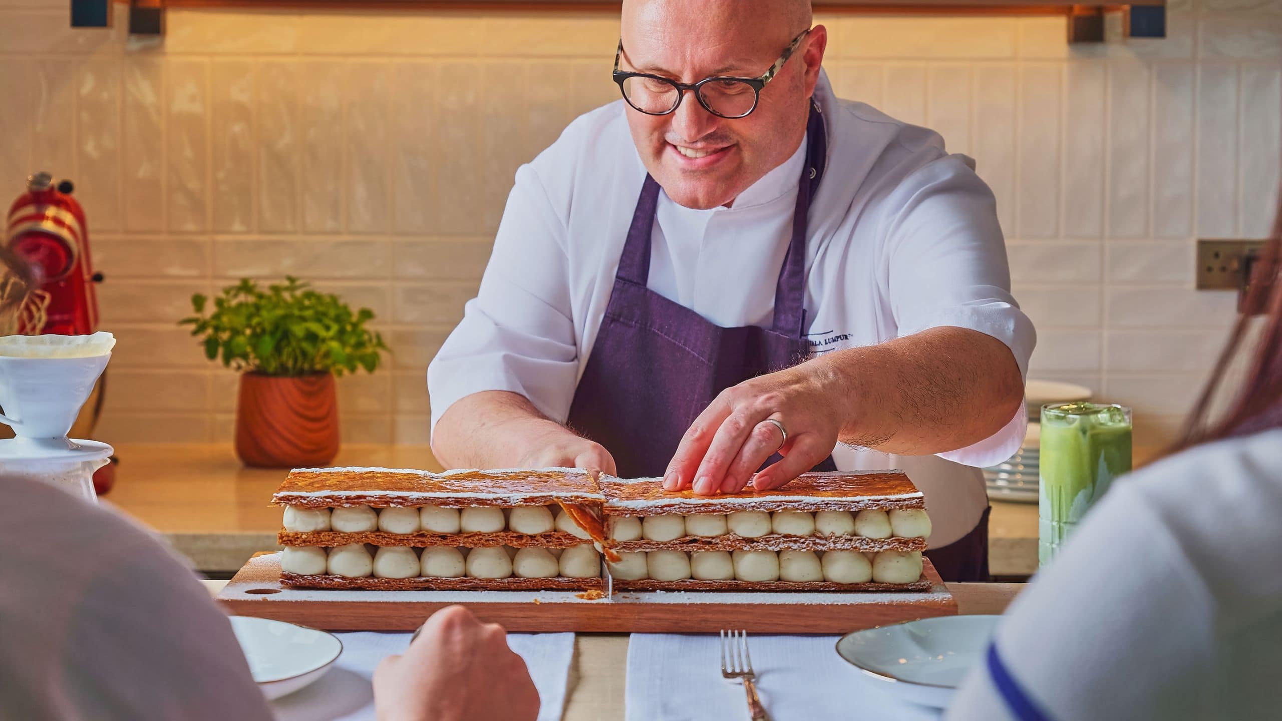 Park Hyatt Kuala Lumpur Chef Cutting Mille Feuille