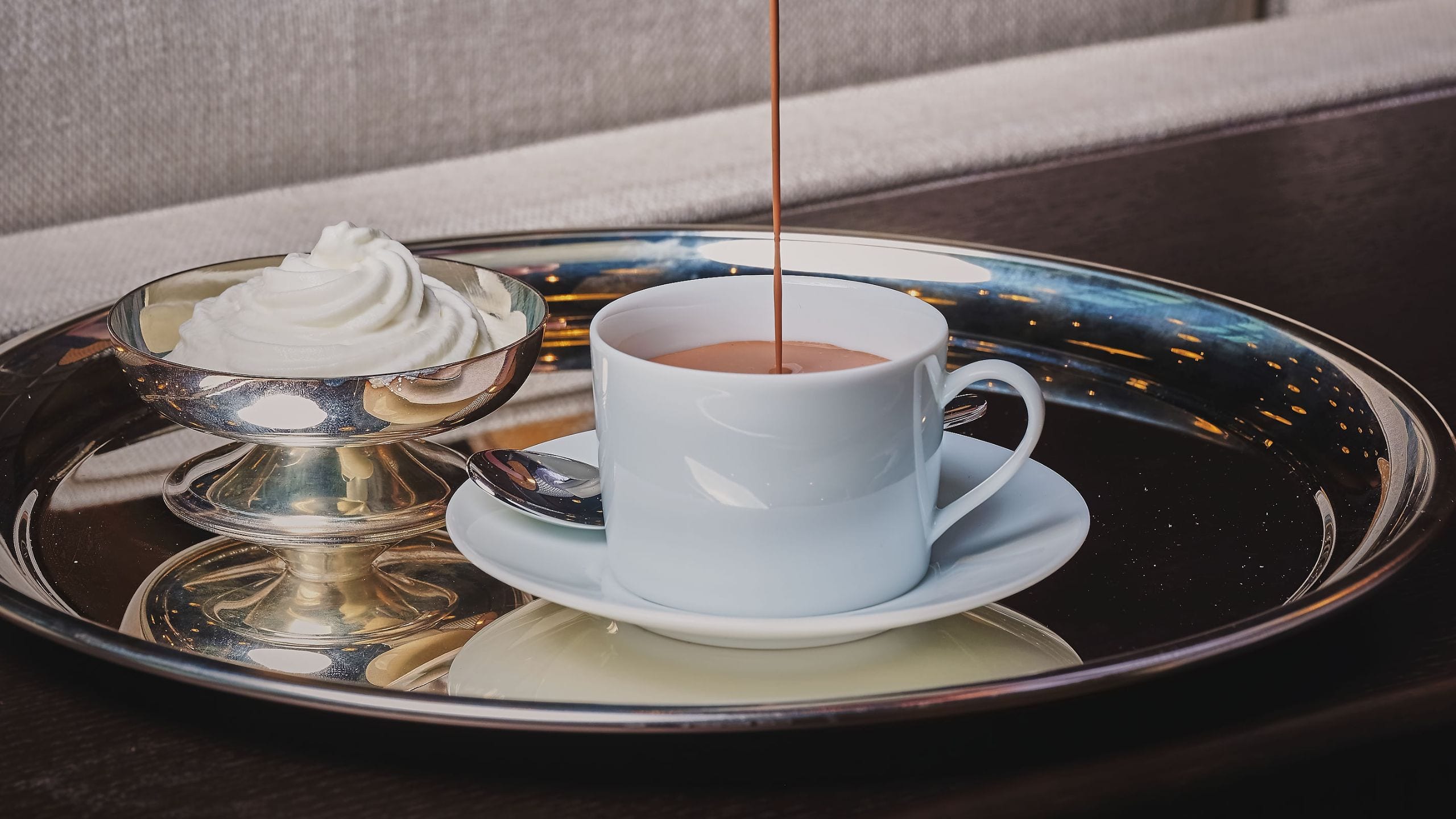 Park Hyatt Kuala Lumpur Signature Hot Chocolate Pour