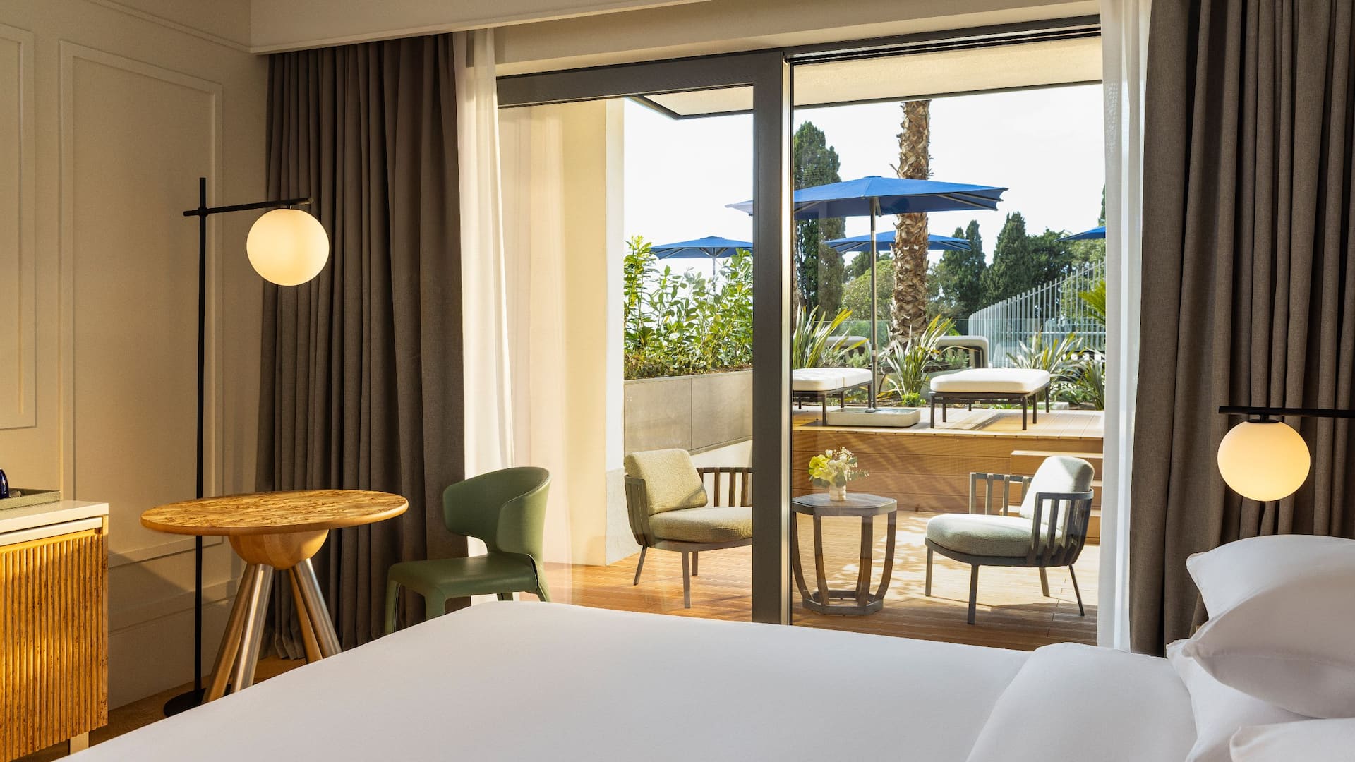 3 von 6 Hyatt Regency Zadar King Bed Garden Sun Deck