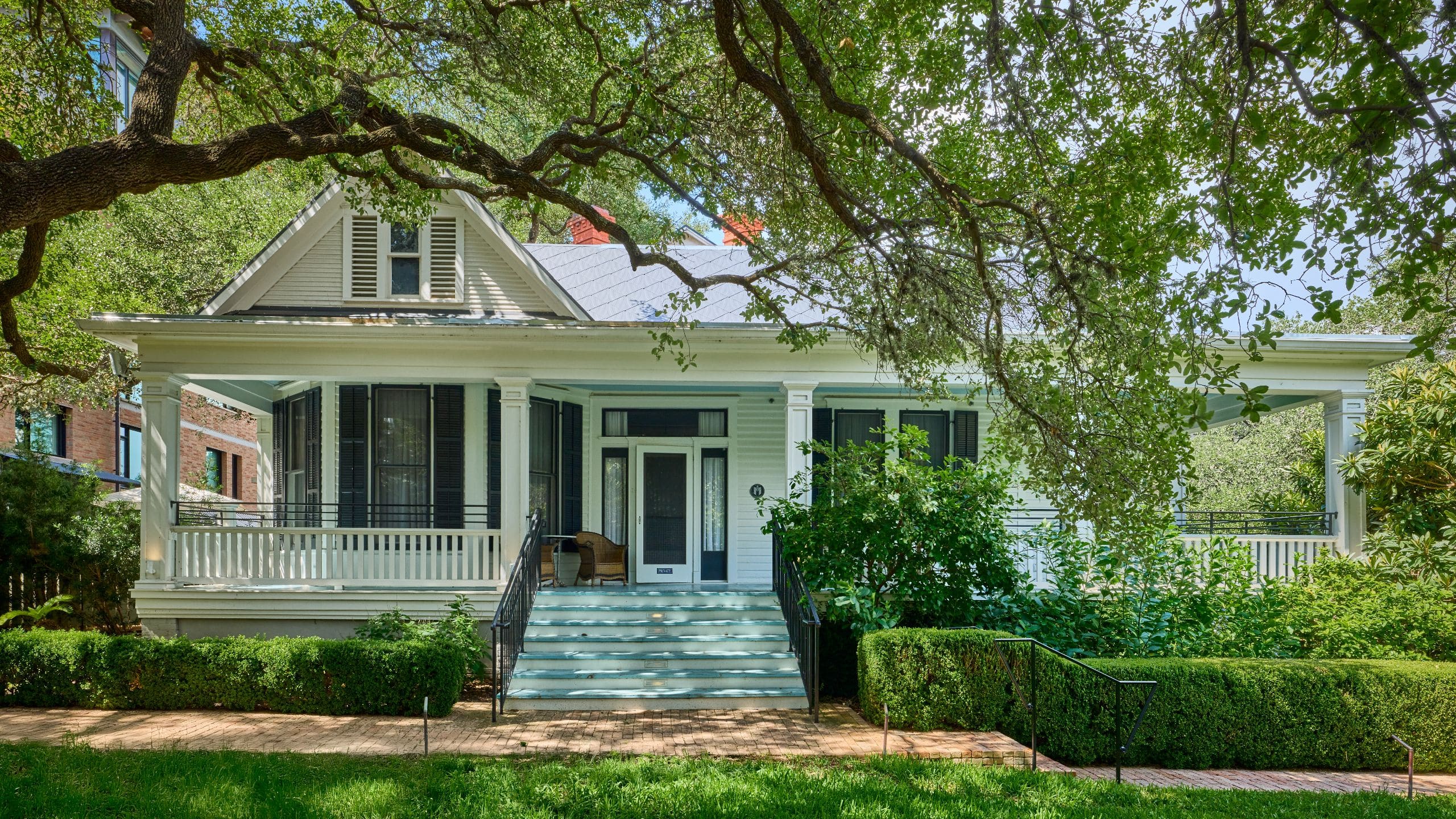 Hotel Saint Cecilia, Bunkhouse Hotels Crocket Mansion