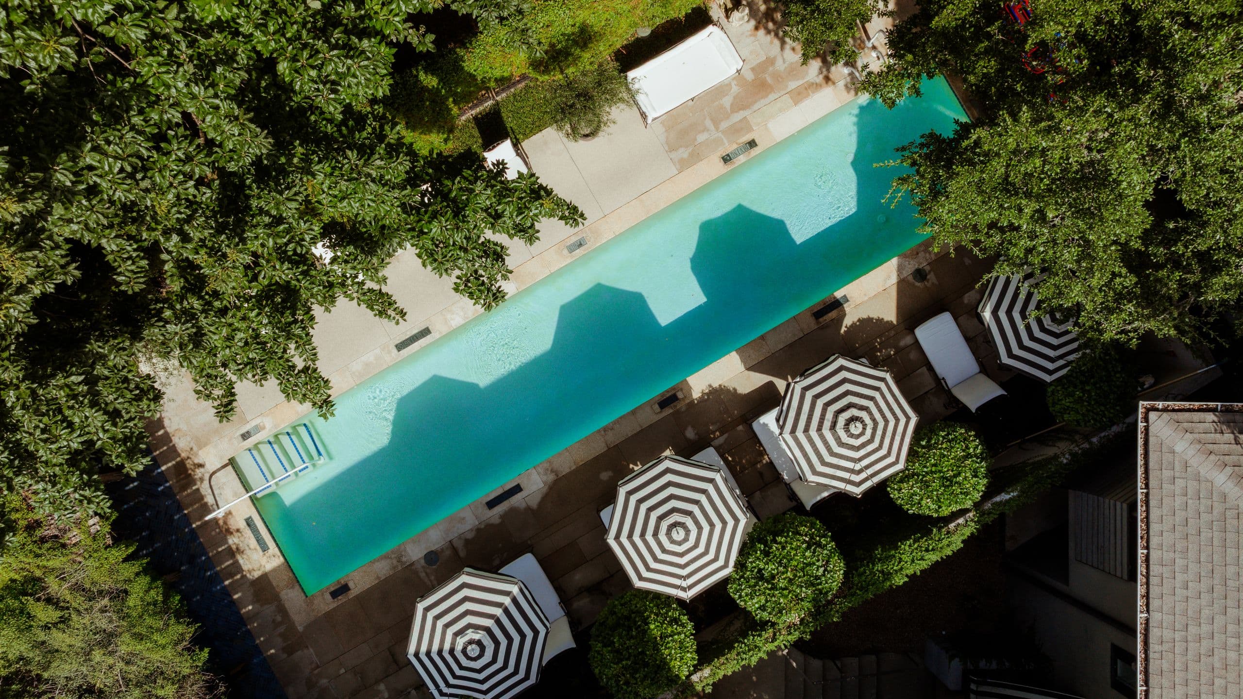 Hotel Saint Cecilia, Bunkhouse Hotels Pool Drone Top Down