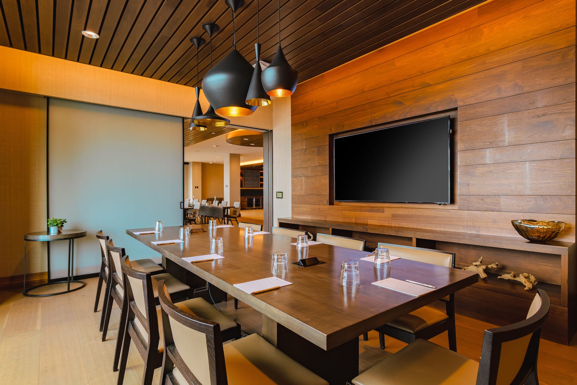 3 of 5 Hyatt Regency Lake Washington at Seattle's Southport Lakeside Boardroom With Tv