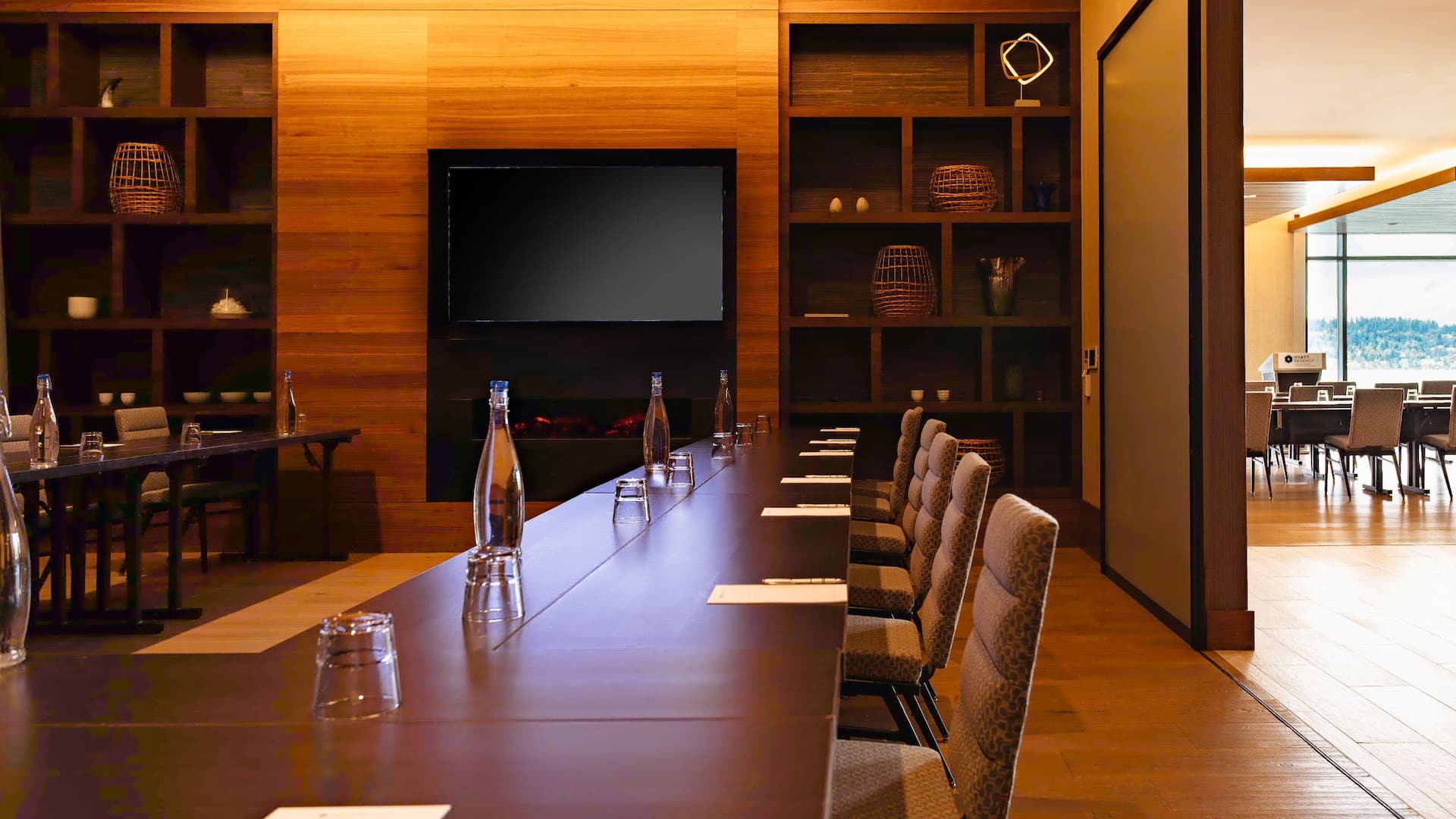 1 of 4 Hyatt Regency Lake Washington at Seattle's Southport Lakeside Lounge Close Up Of U Shape