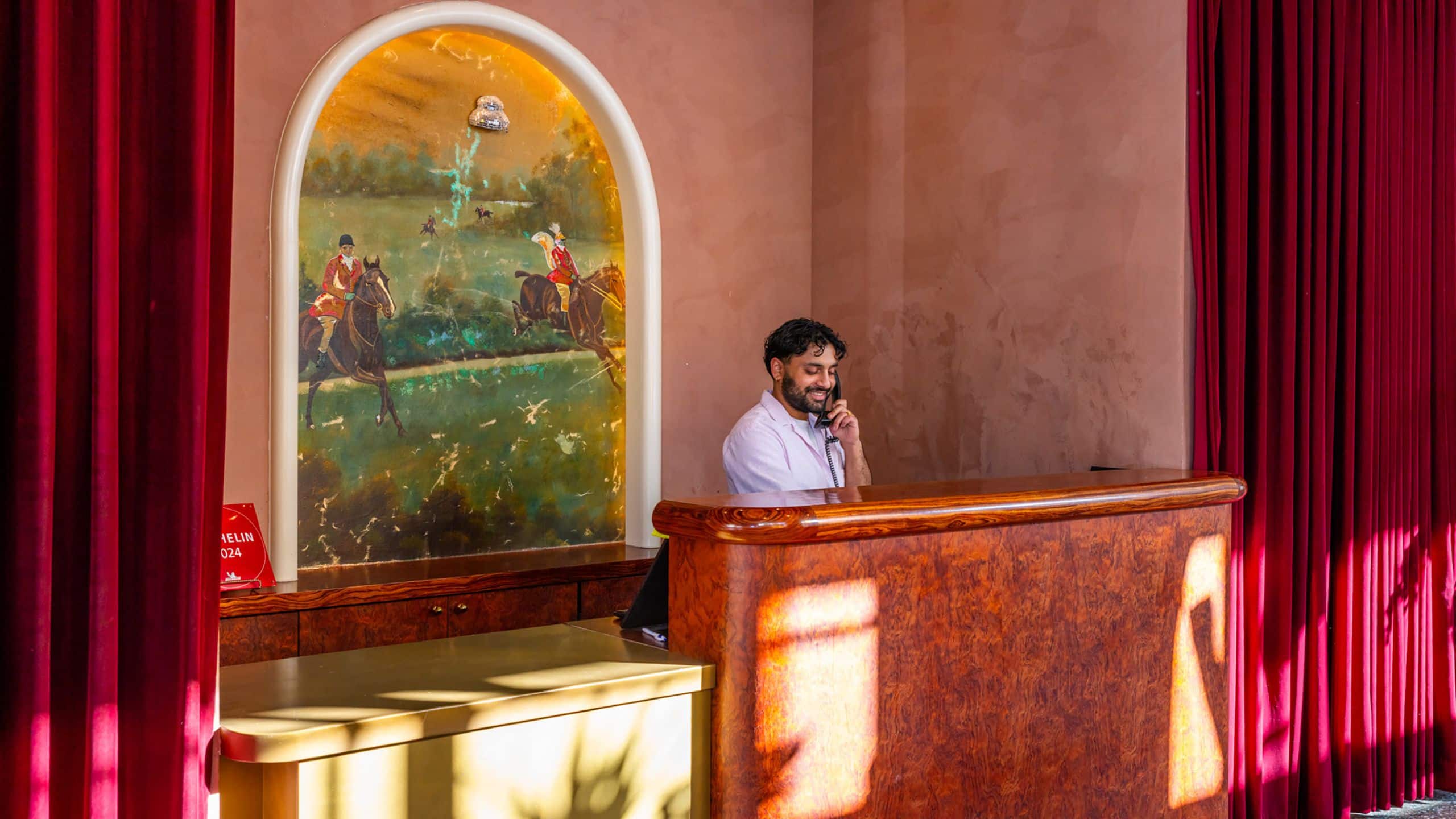 Hotel Genevieve Front Desk Attendant