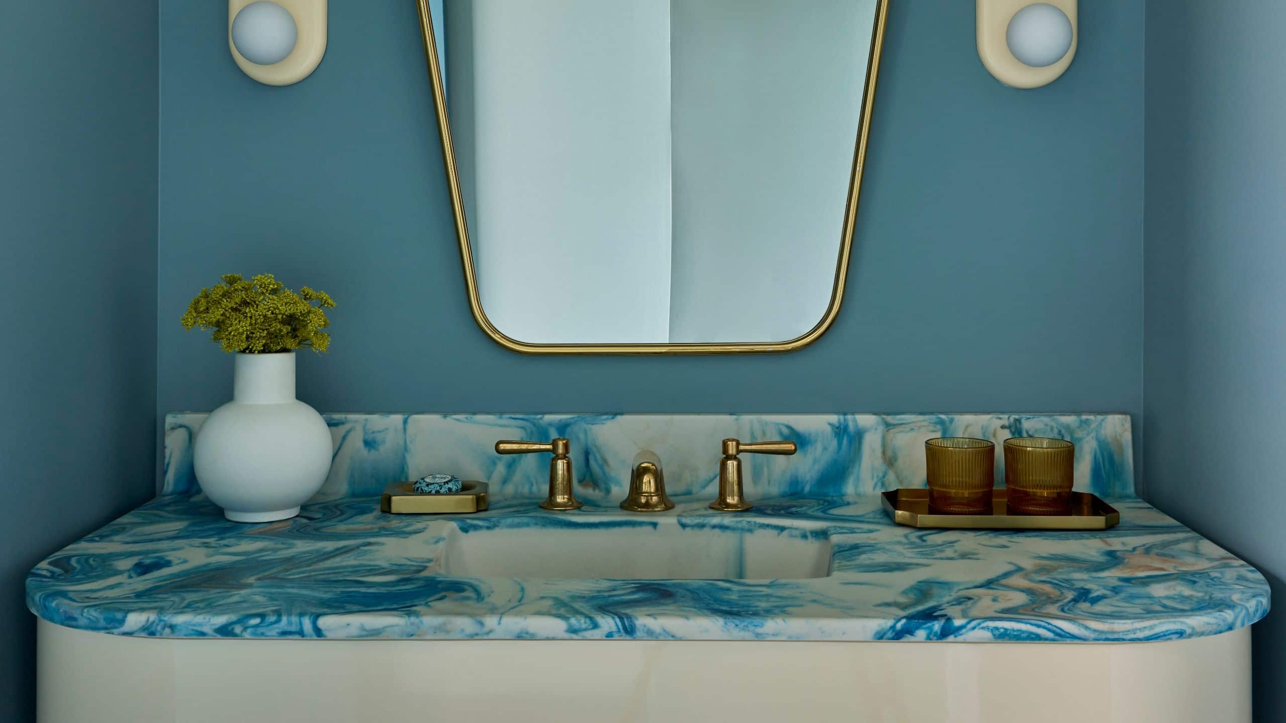 2 of 5 Hotel Genevieve Deluxe King Bathroom Vanity