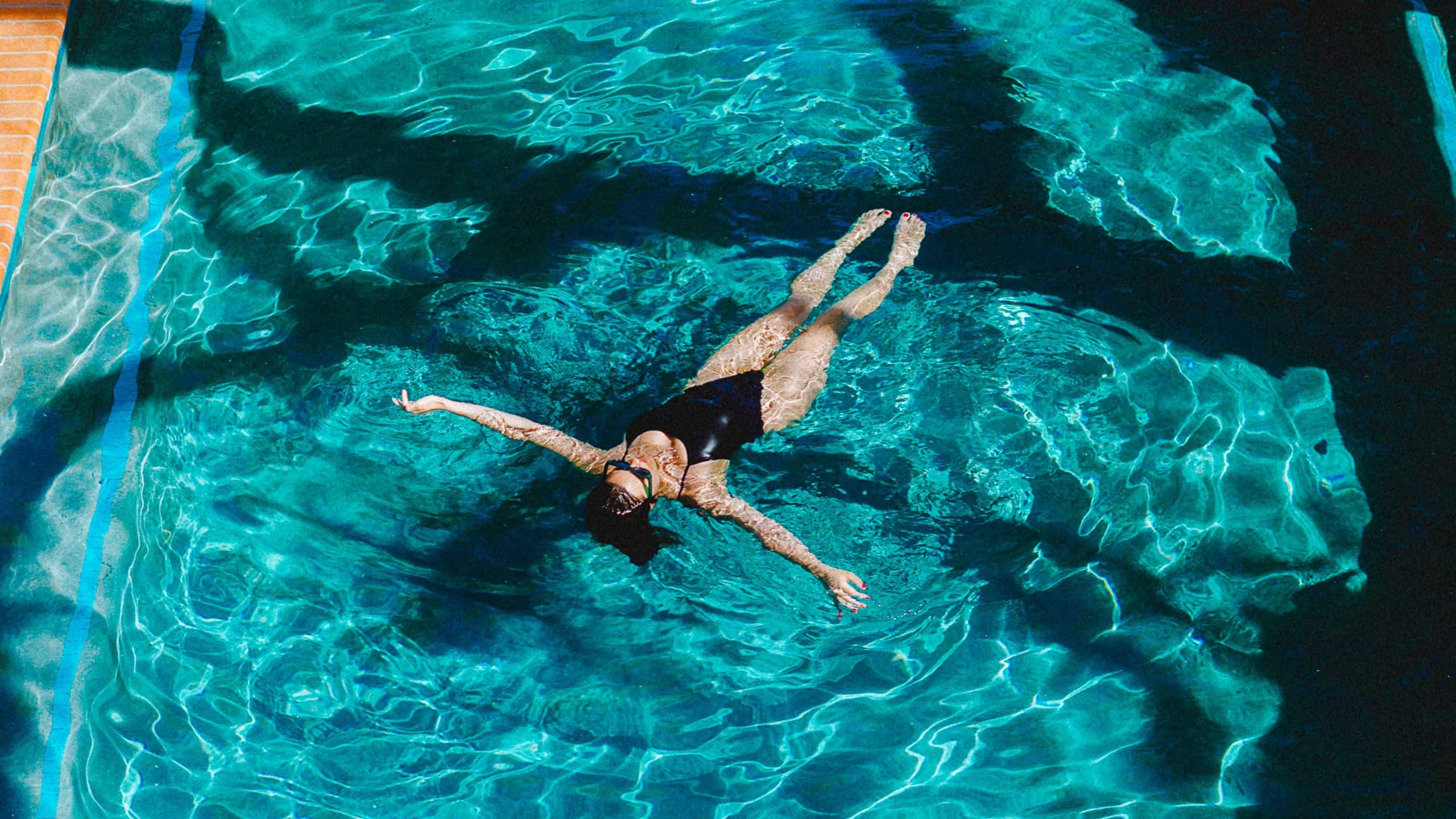 Carpenter Hotel, Bunkhouse Hotels Pool Floating