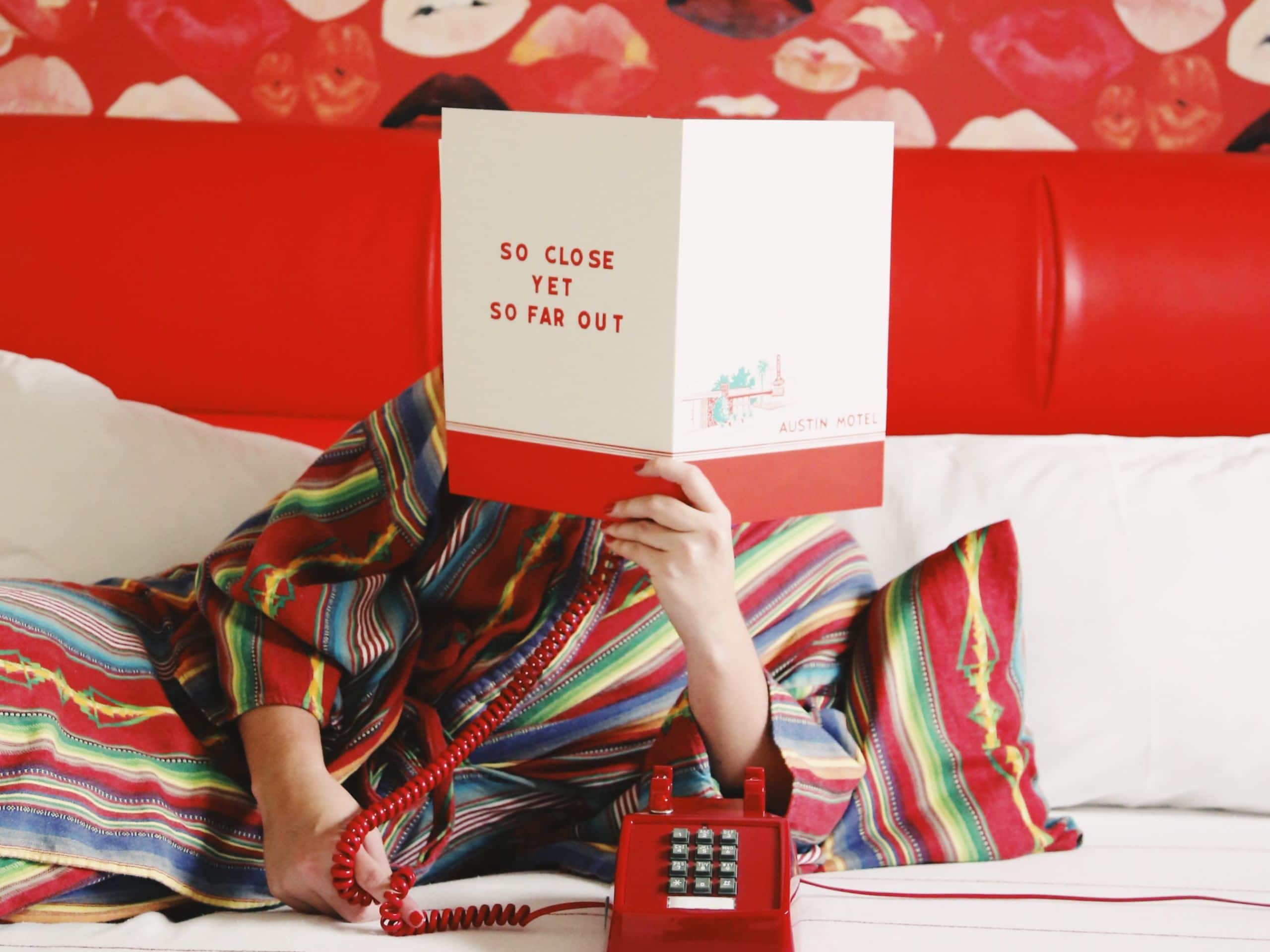 Austin Motel, Bunkhouse Hotels Bed Reading Lifestyle