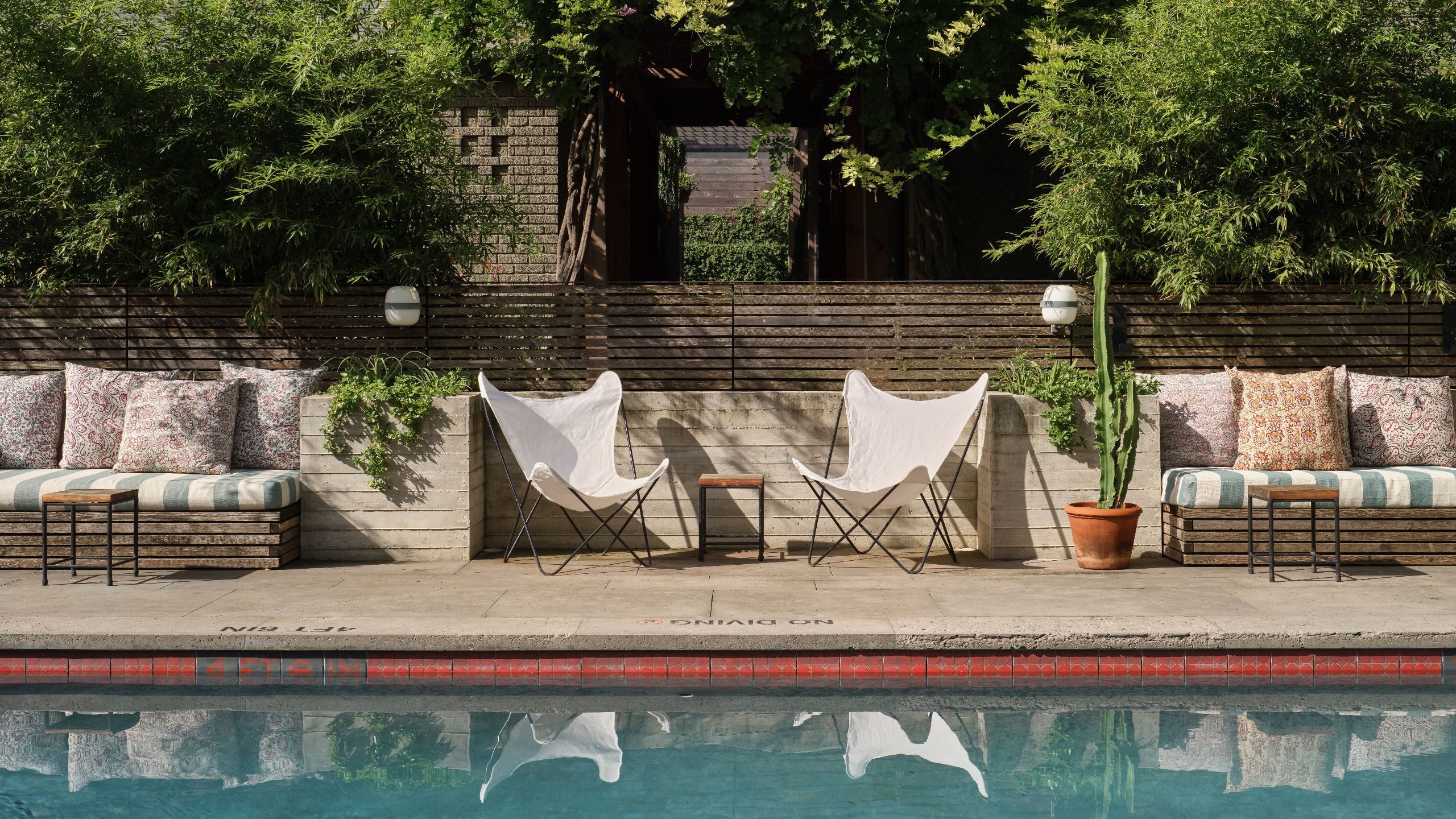 Hotel San José, Bunkhouse Hotels Pool South Chairs Tight