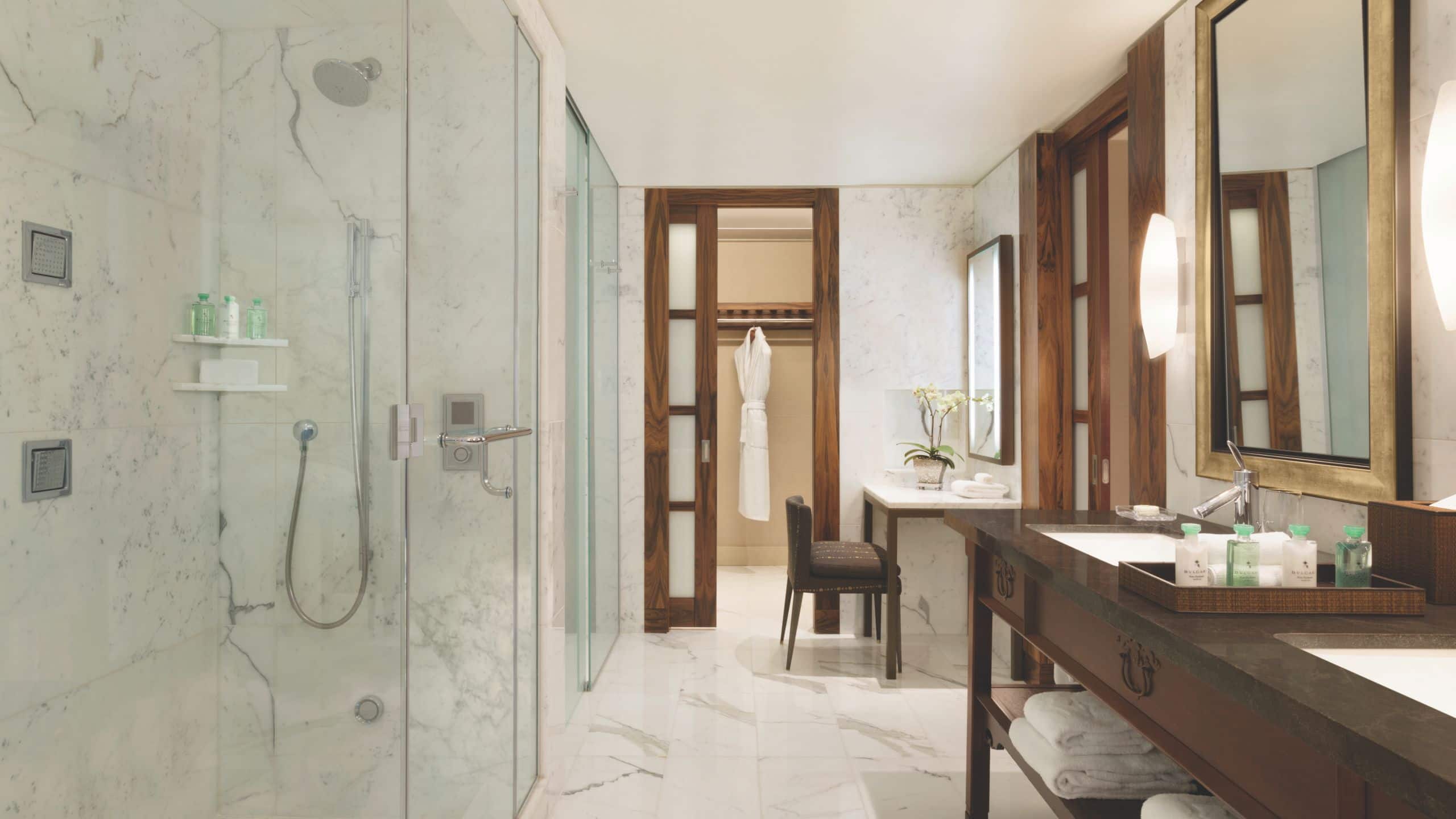 3 of 5 Hyatt Vancouver Downtown Alberni Penthouse Suite Bathroom