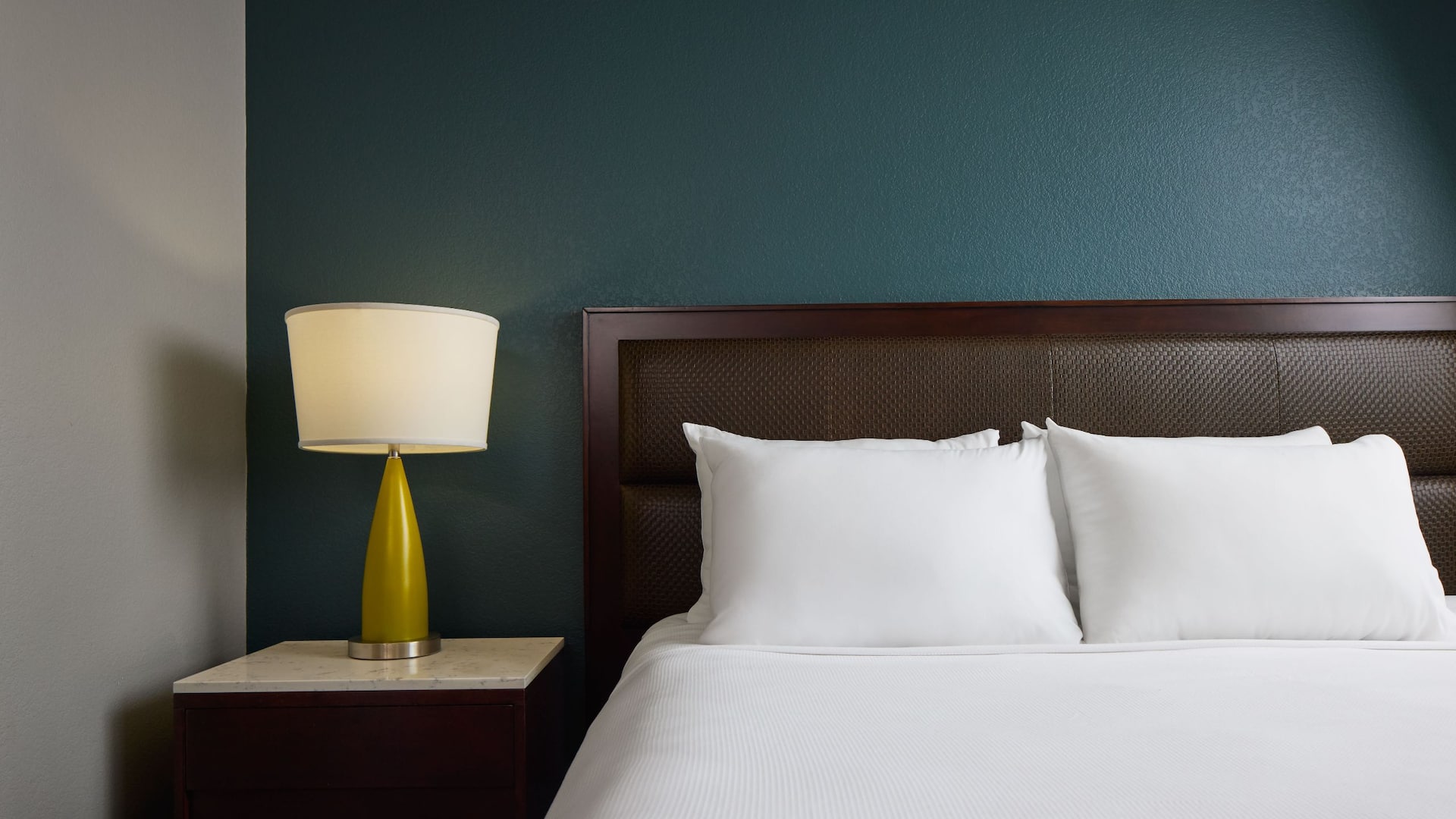 6 of 8 Hyatt House Seattle/Redmond One Bedroom Suite Bed Detail