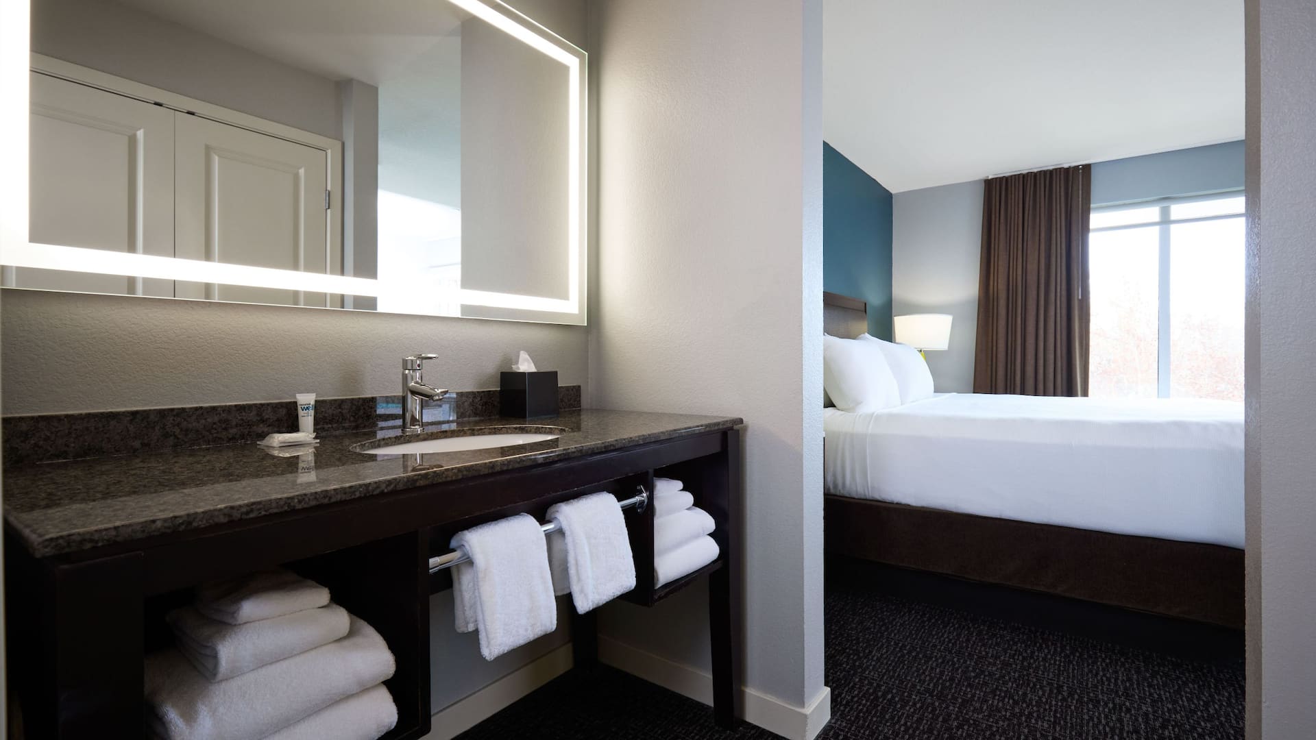 7 of 8 Hyatt House Seattle/Redmond Studio Suite Bathroom