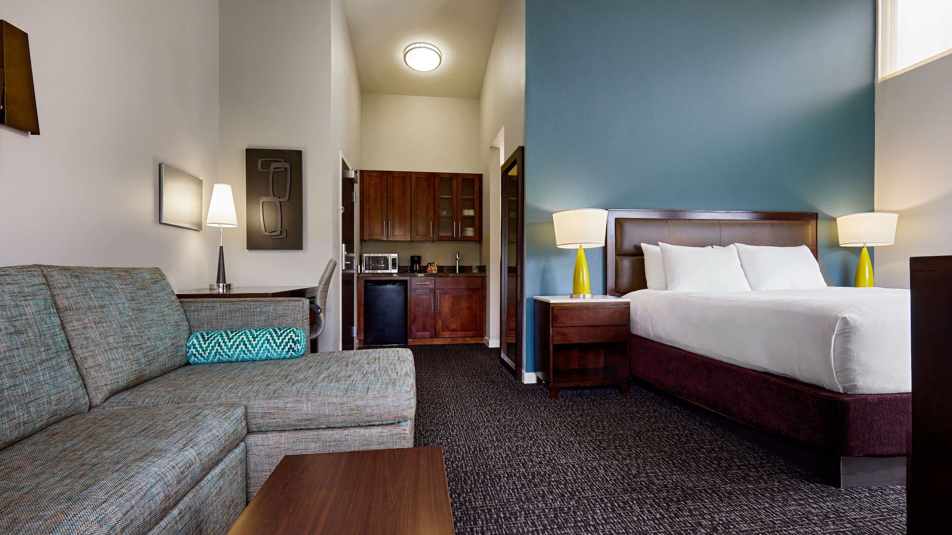 Hyatt House Seattle/Redmond Studio Tower Overall