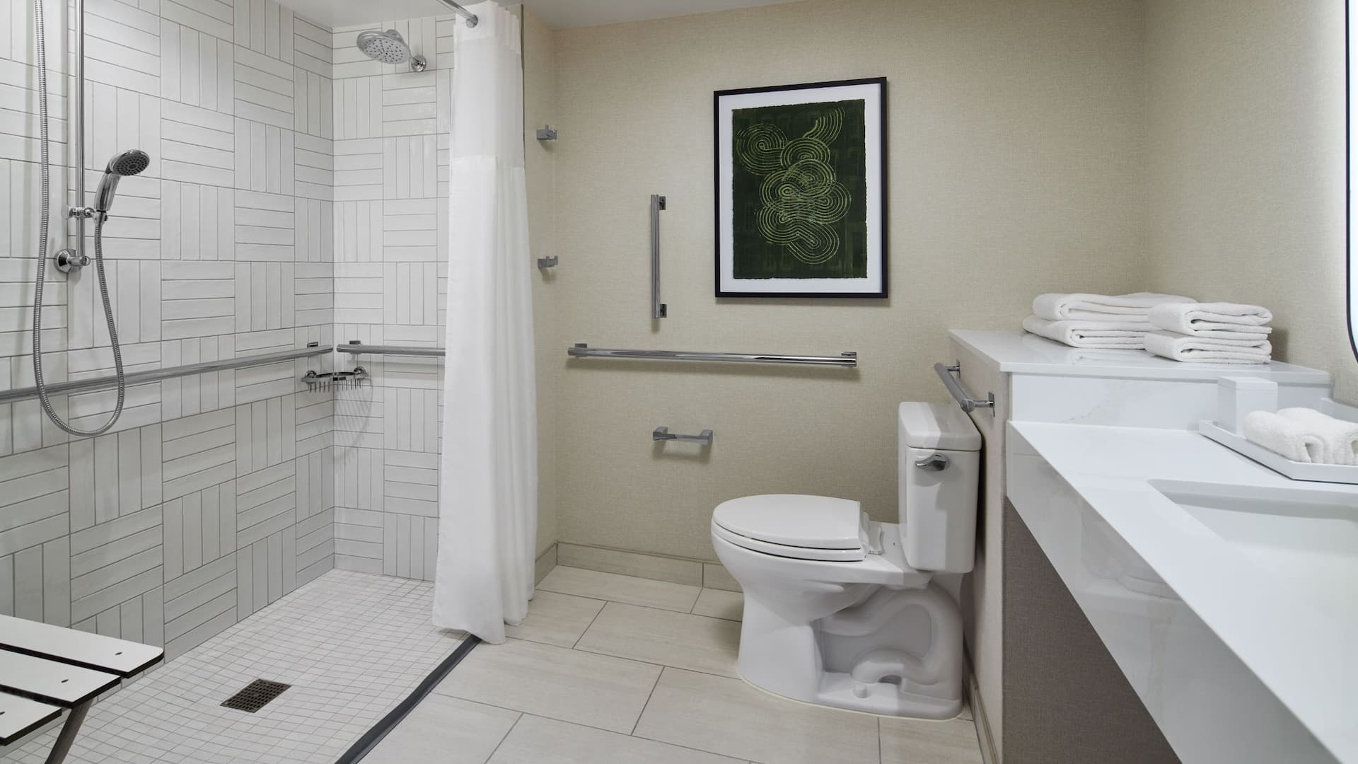 2 de 2 Hyatt Regency Washington on Capitol Hill Accessible Roll In