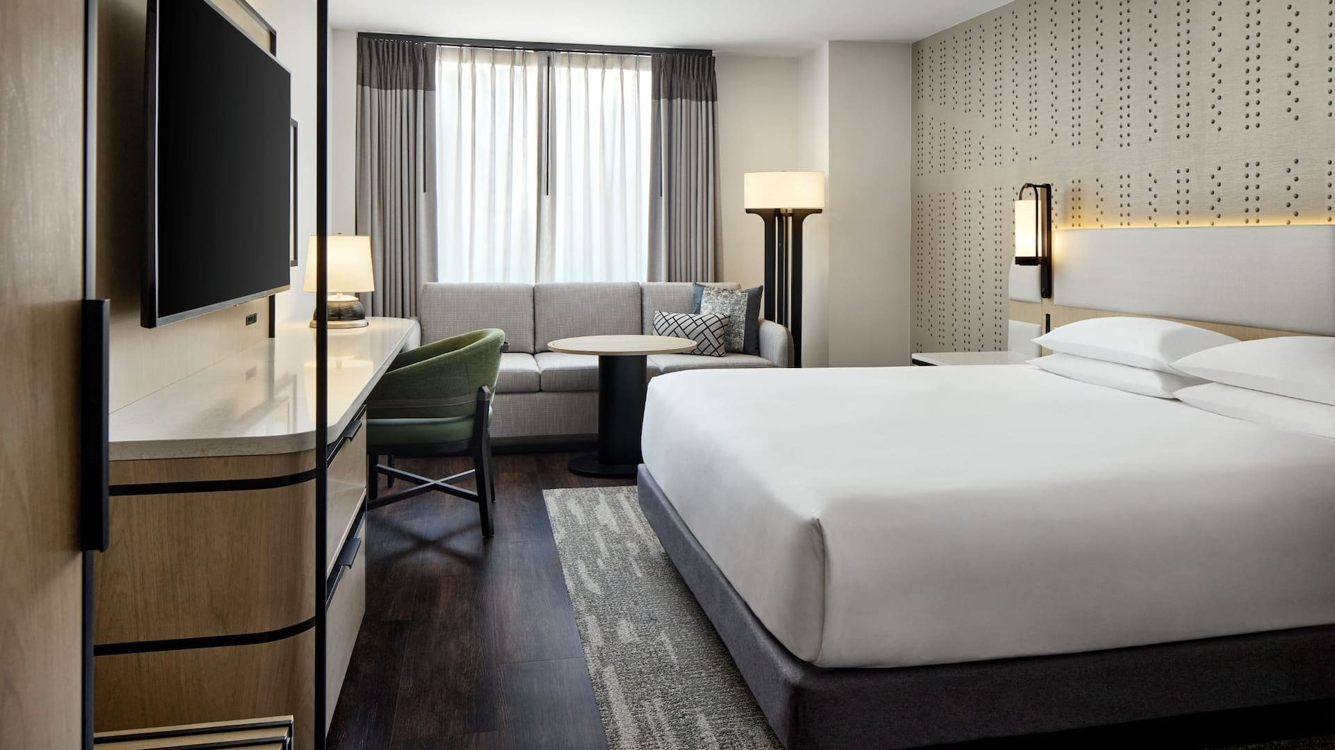 Hyatt Regency Washington on Capitol Hill King Sofa